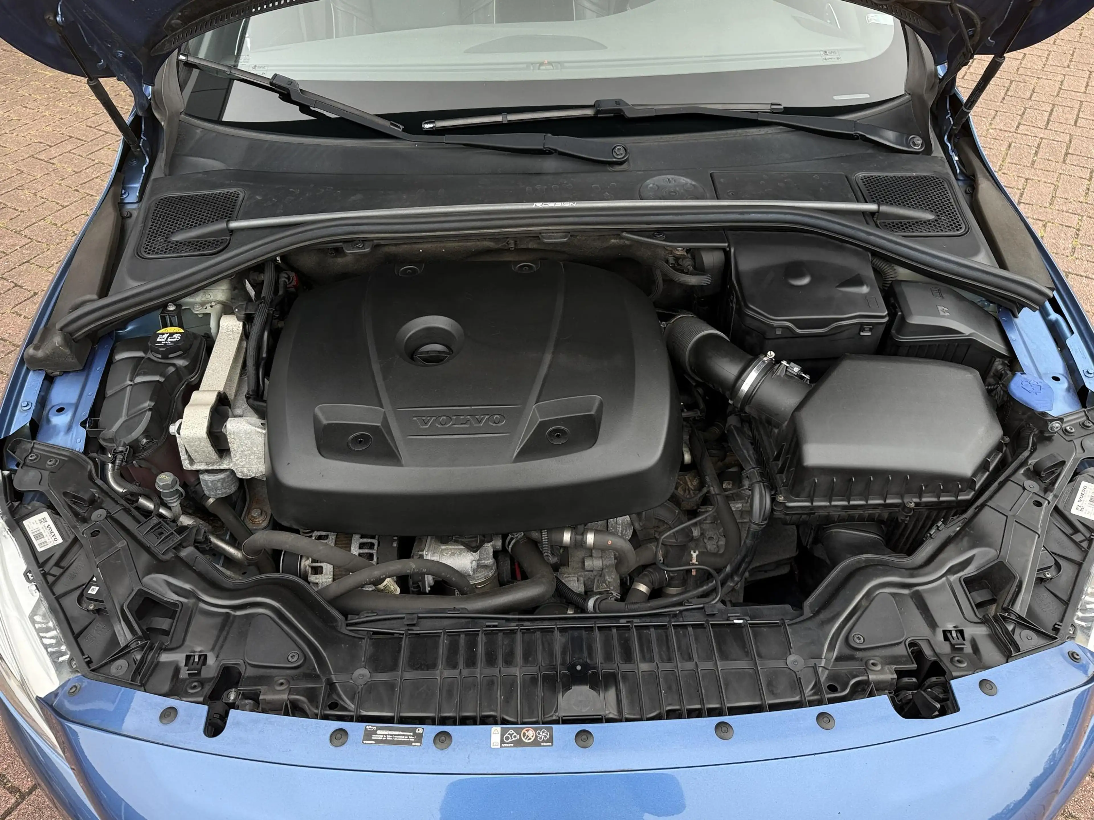 Volvo S60 2.0 T3 R-Design / Bursting Blue / 2de Eigenaar — photo 10