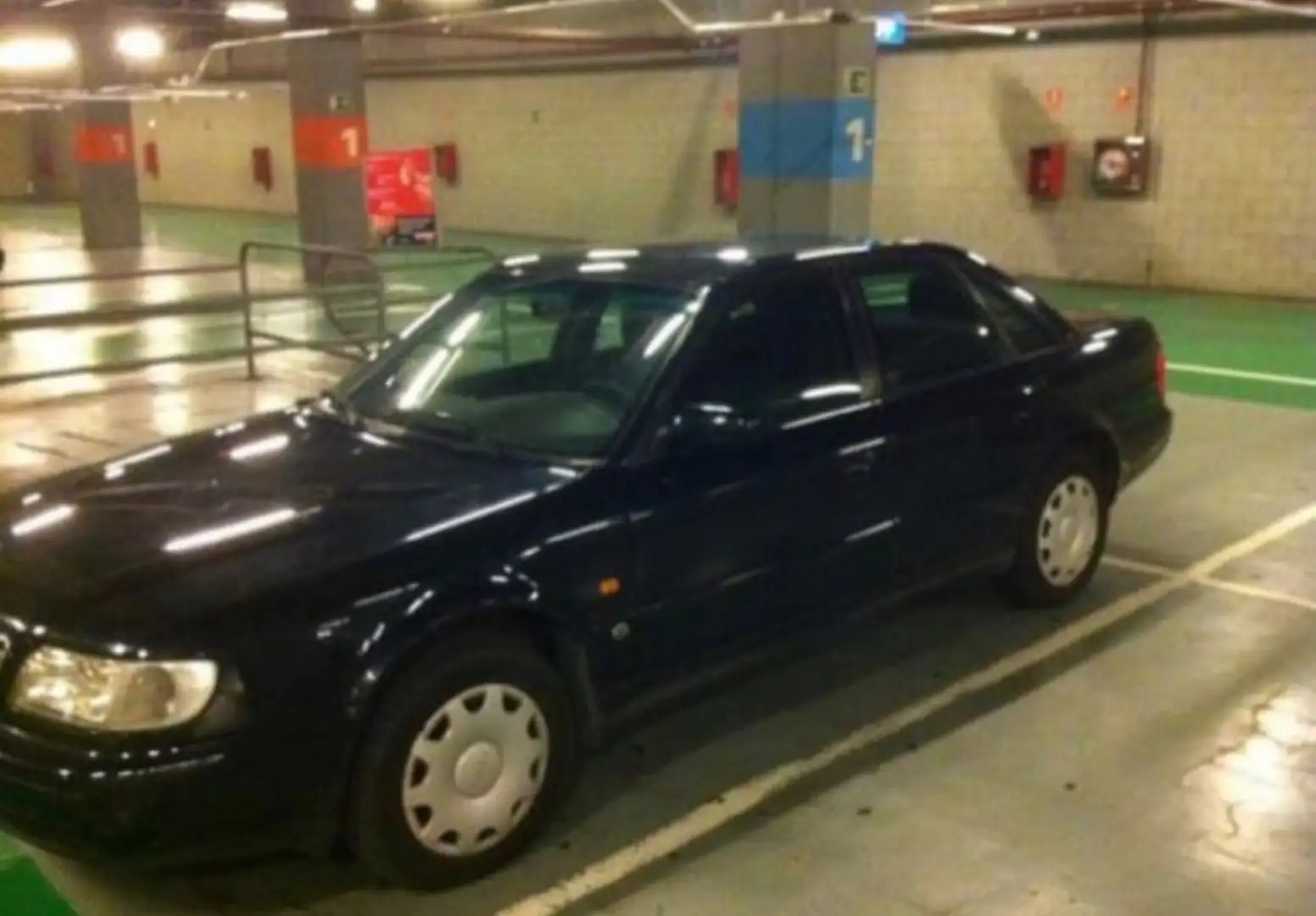 Audi A6 2.3 Mavi - 1