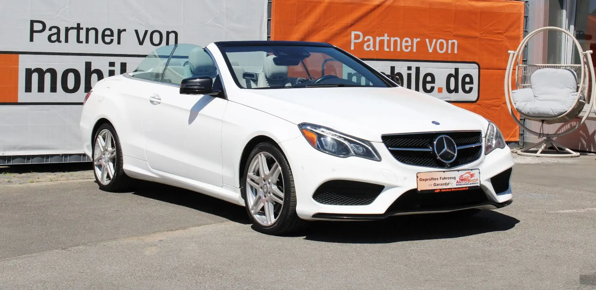 Mercedes-Benz E 400 AMG Line *Tüv&Inspektion Neu* ACC+H&K*360* Blanc - 1