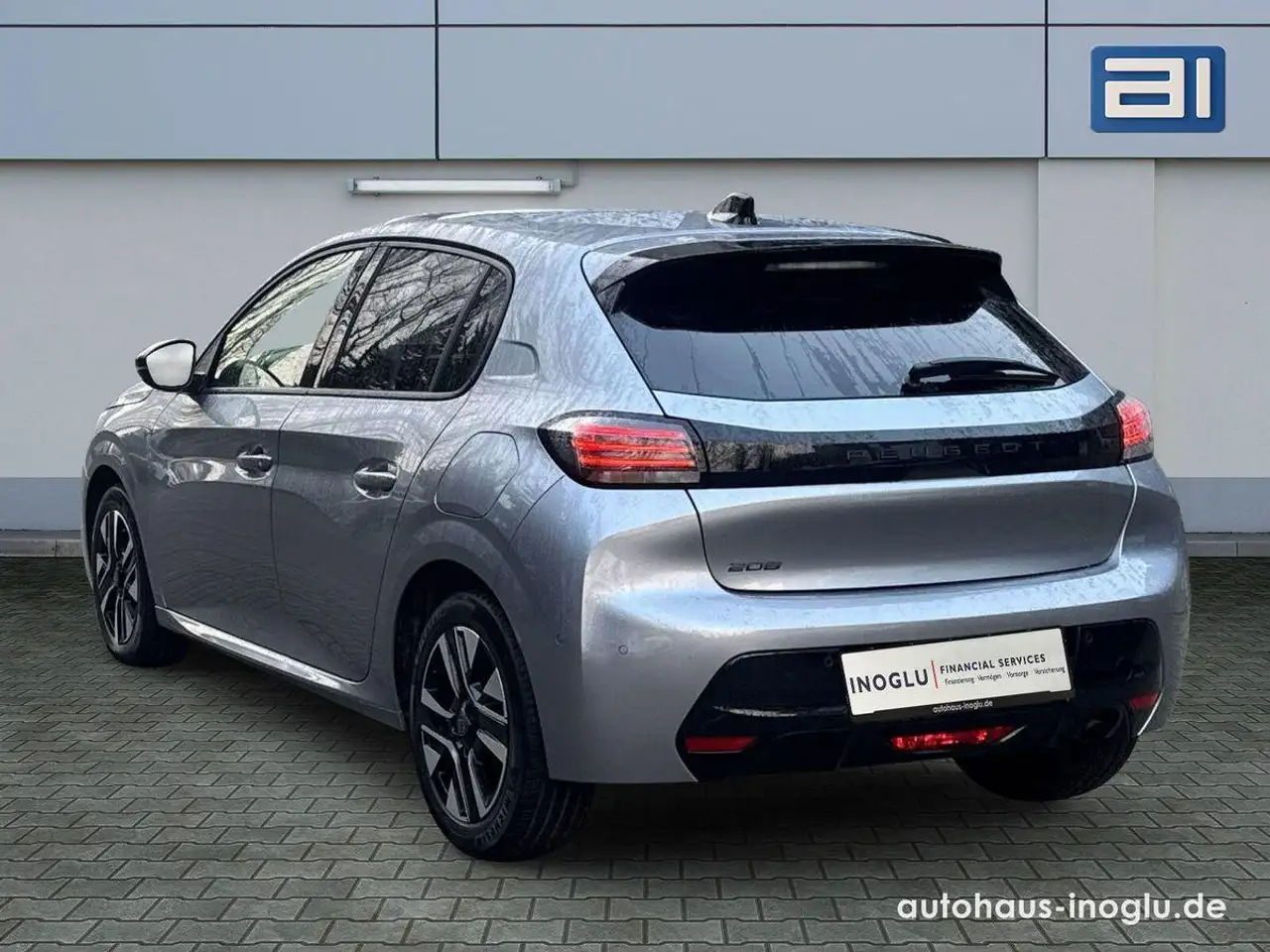 Peugeot 208 1.2 PureTech 100 Allure Navi+360° Kam+ACC+DA 3