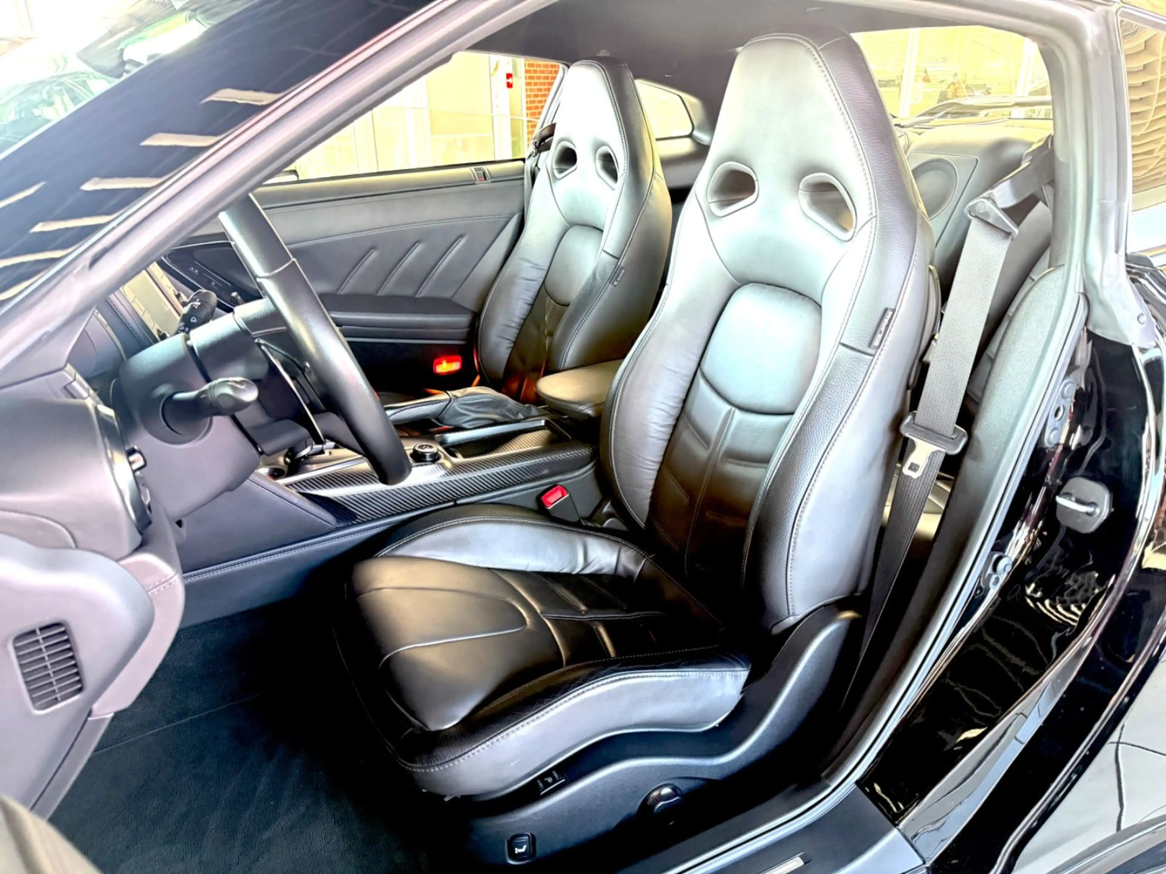Nissan GT-R Prestige Edition Neuwertig,Original Zustand — photo 11