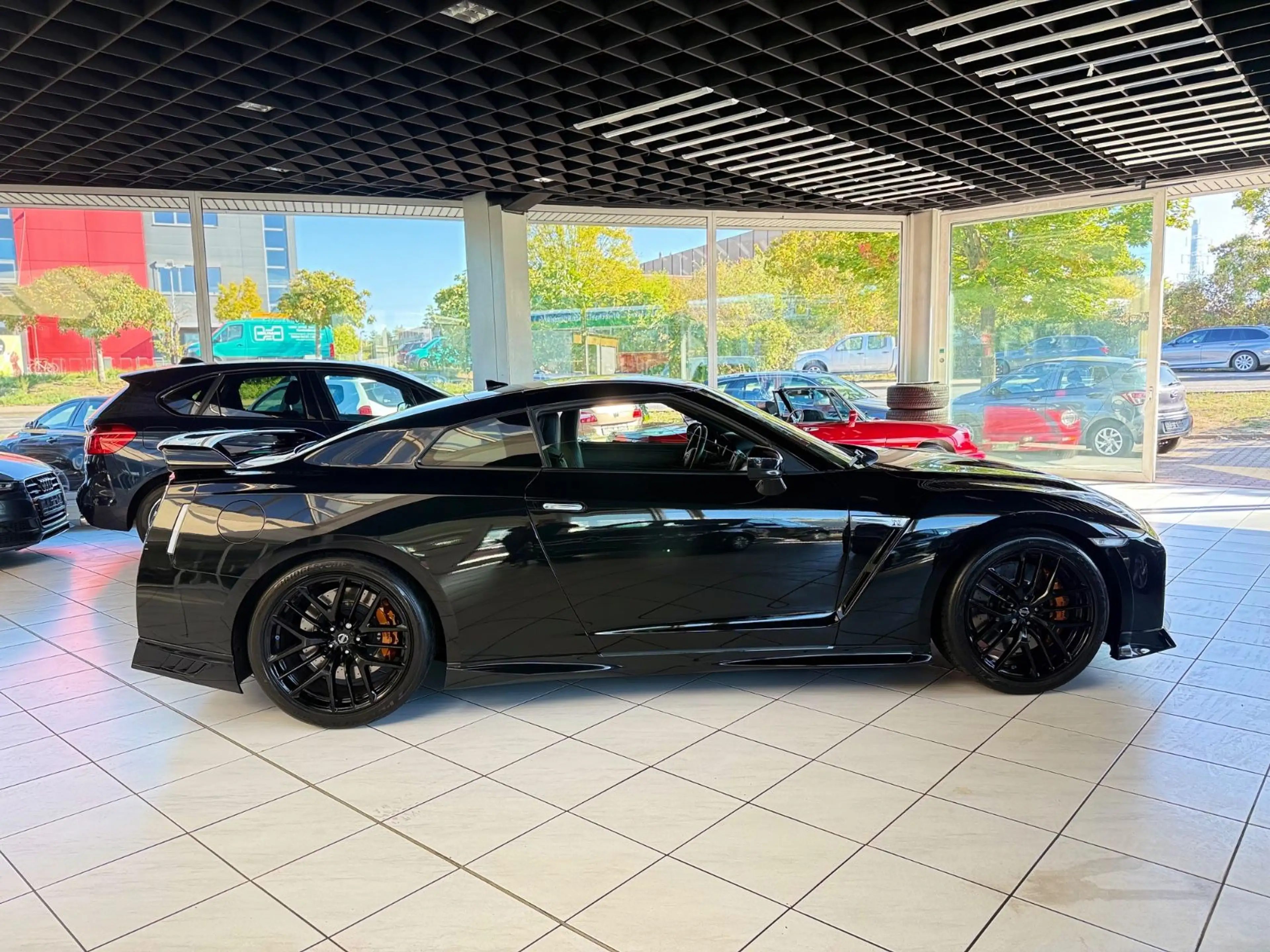 Nissan GT-R Prestige Edition Neuwertig,Original Zustand — photo 4