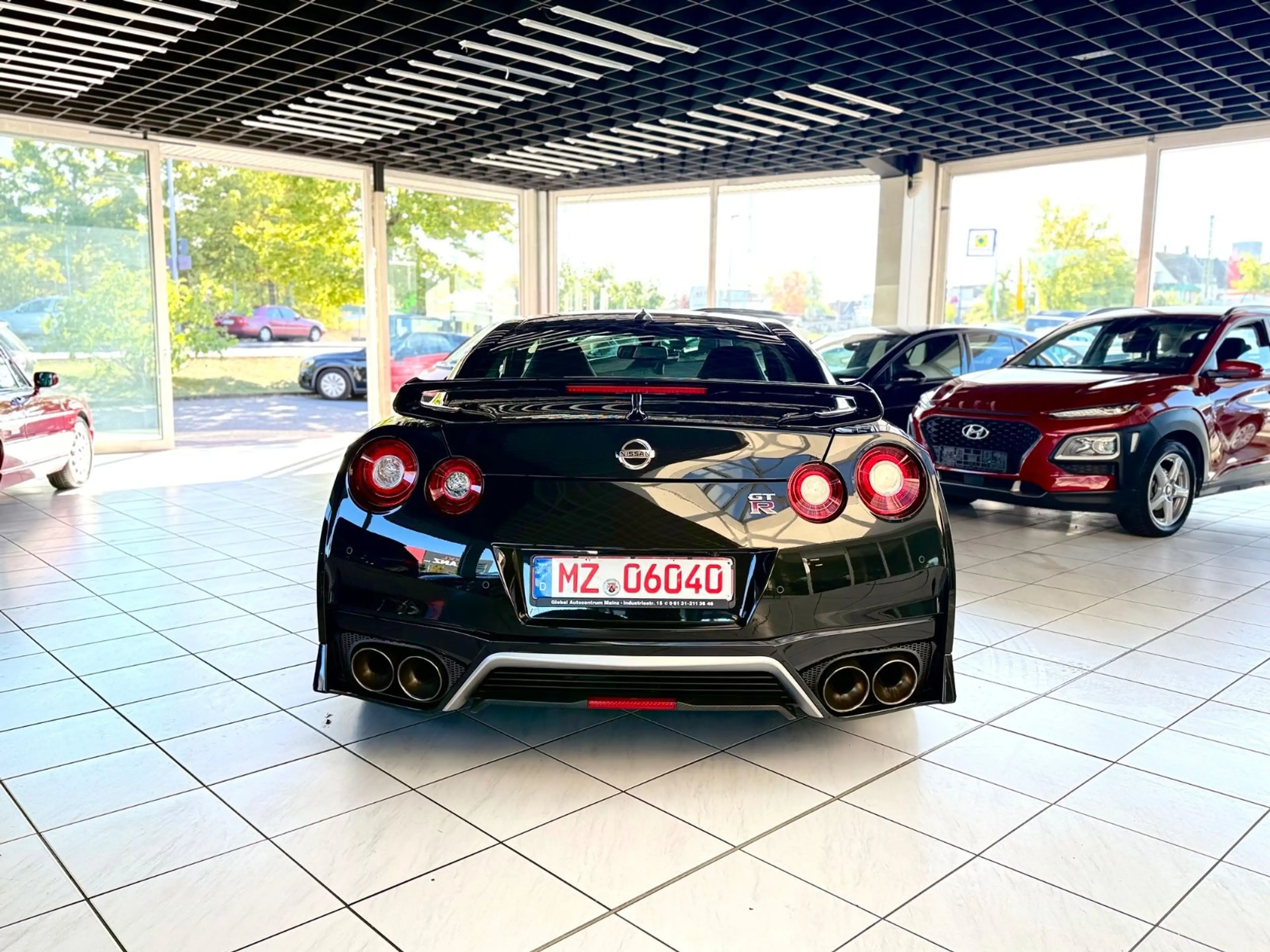 Nissan GT-R Prestige Edition Neuwertig,Original Zustand — photo 6