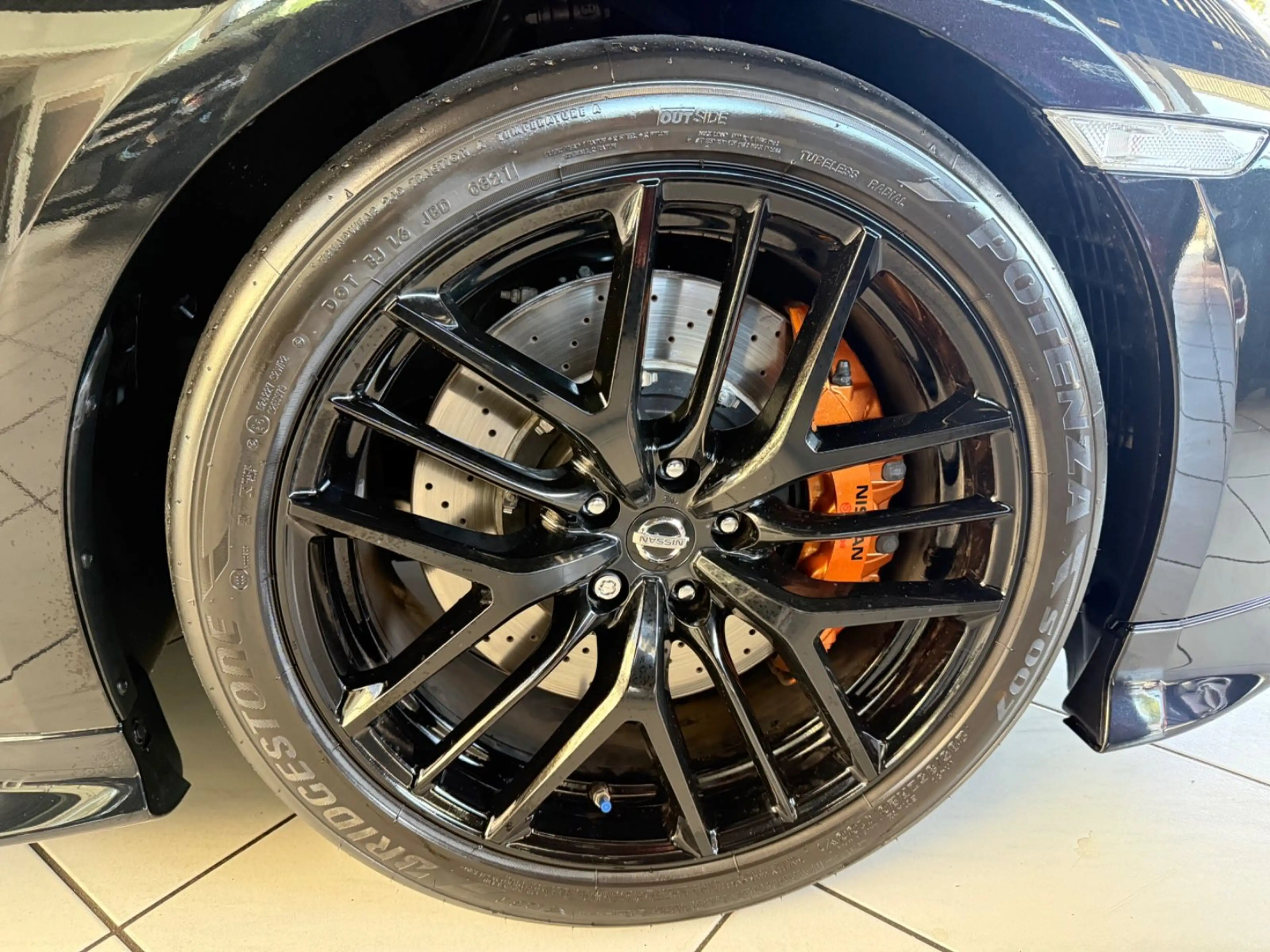 Nissan GT-R Prestige Edition Neuwertig,Original Zustand — photo 15