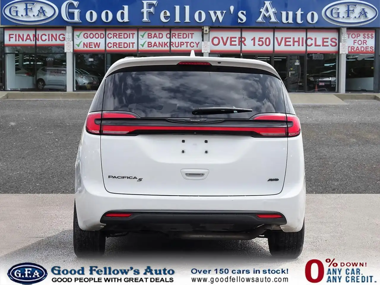 Chrysler Pacifica снимка Chrysler Pacifica