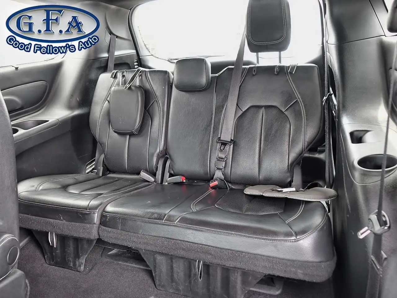Chrysler Pacifica снимка Chrysler Pacifica