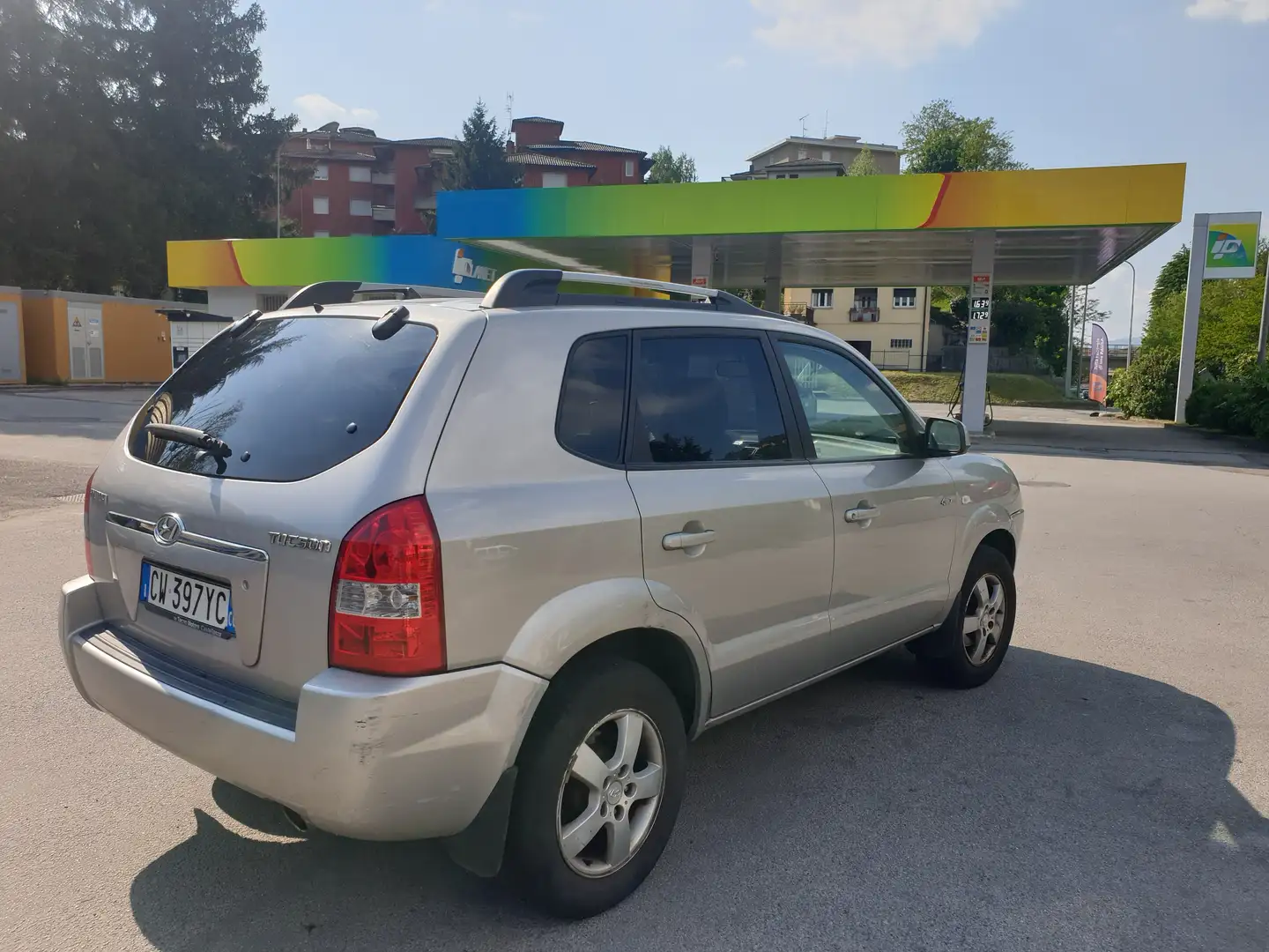 Hyundai TUCSON 2.0 cvvt Active 4wd Stříbrná - 1
