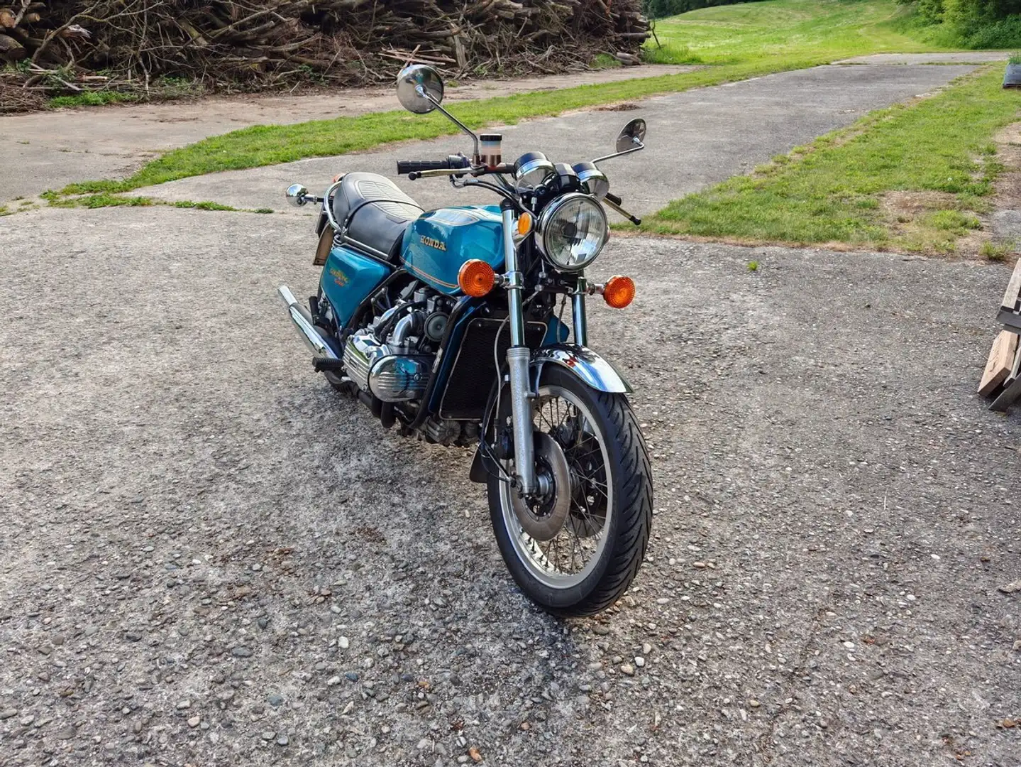 Honda Gold Wing GL 1000 - 2