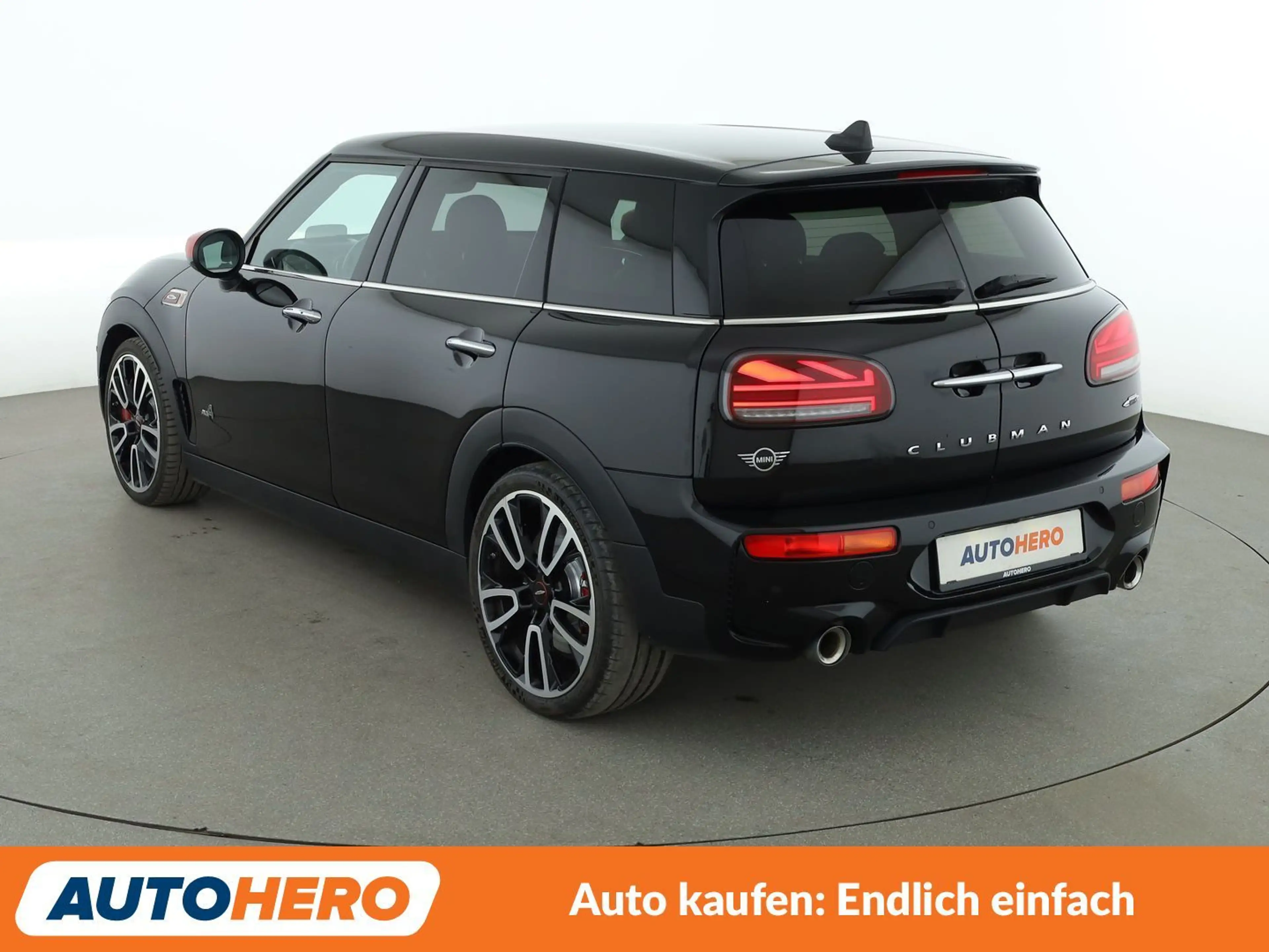 MINI John Cooper Works Clubman John Cooper Works ALL4 — photo 4