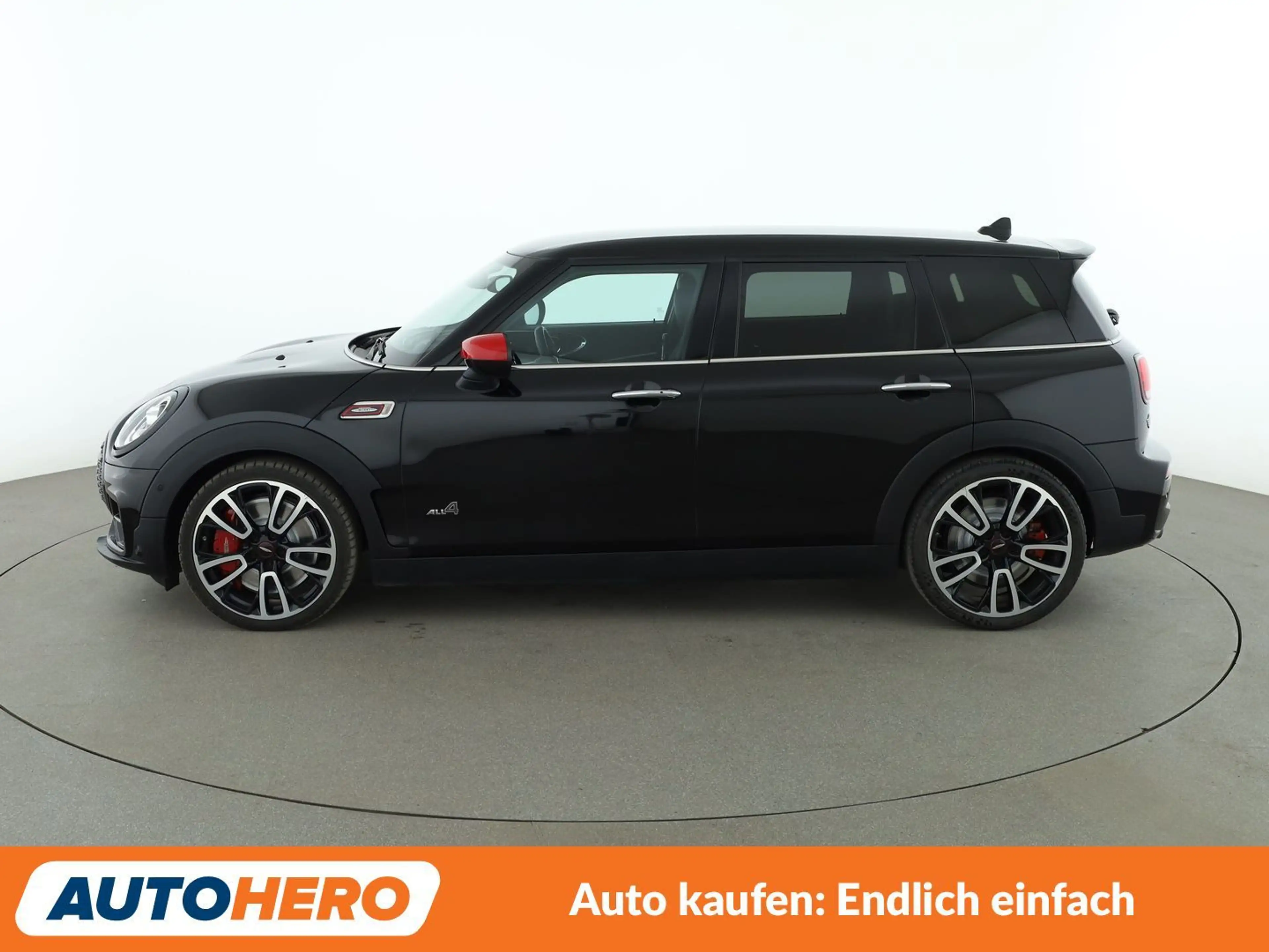 MINI John Cooper Works Clubman John Cooper Works ALL4 — photo 3
