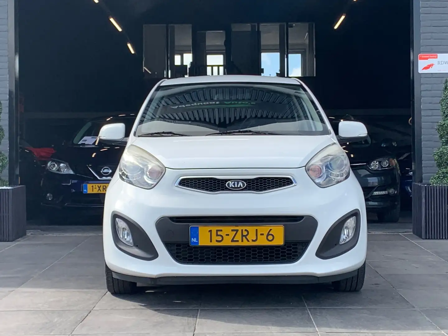 Kia Picanto 1.0 CVVT Design Edition|APK|NAP|Airco|5DR|PDC Wit - 2