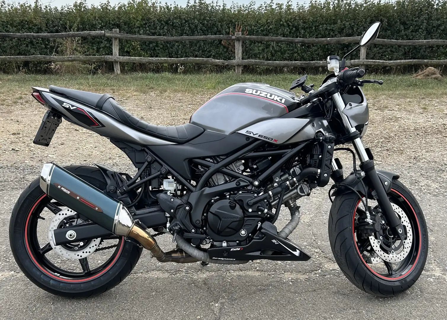 Suzuki SV 650 XA Šedá - 1