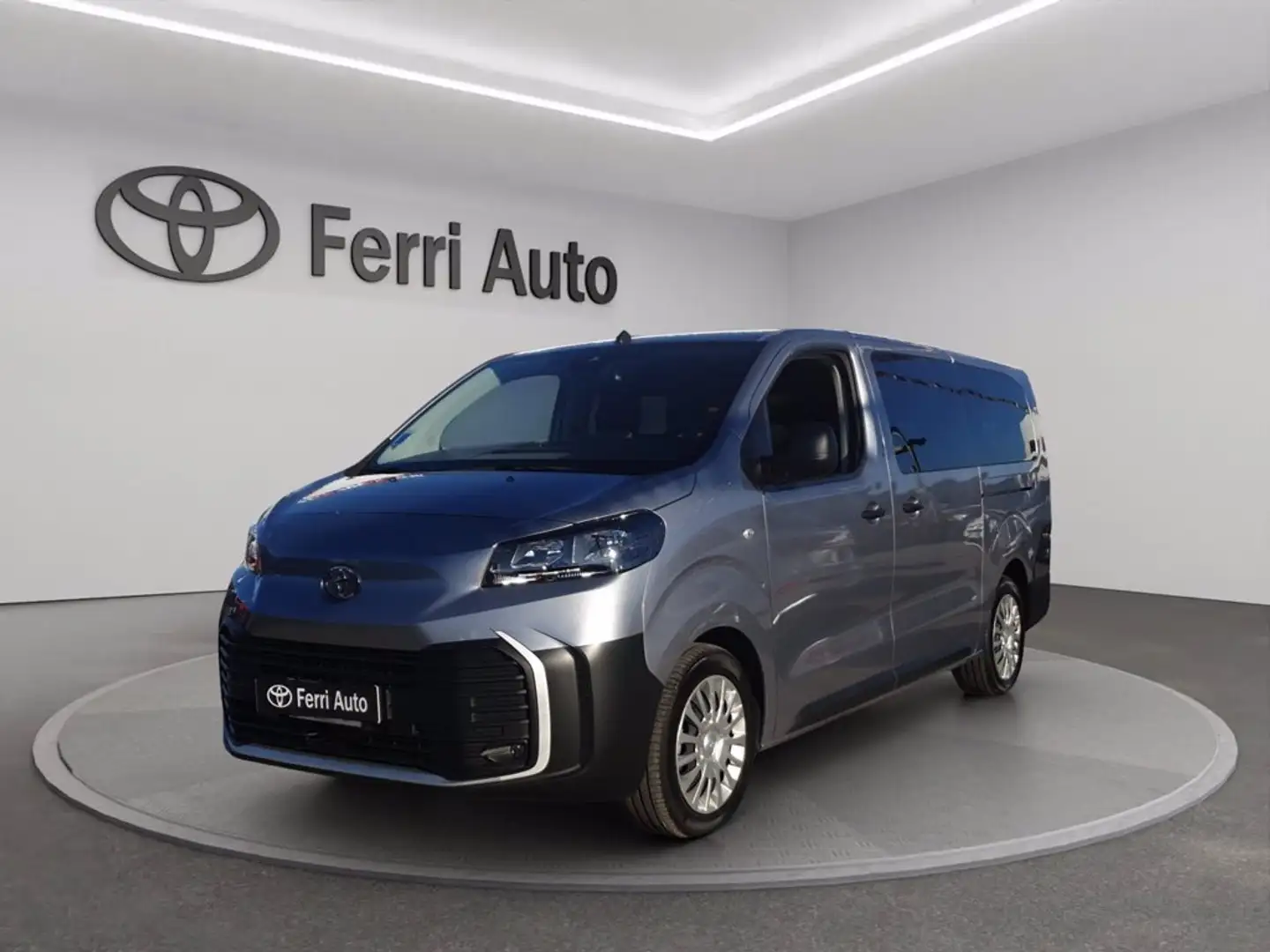 Toyota Proace verso 2.0d 144cv s&s l2 lounge d 9p.ti Grijs - 1