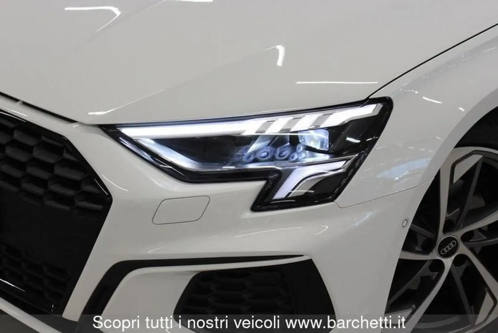 Audi A3 Sportback 40 2.0 tfsi S line Edition quattro s-tr Wit - 2