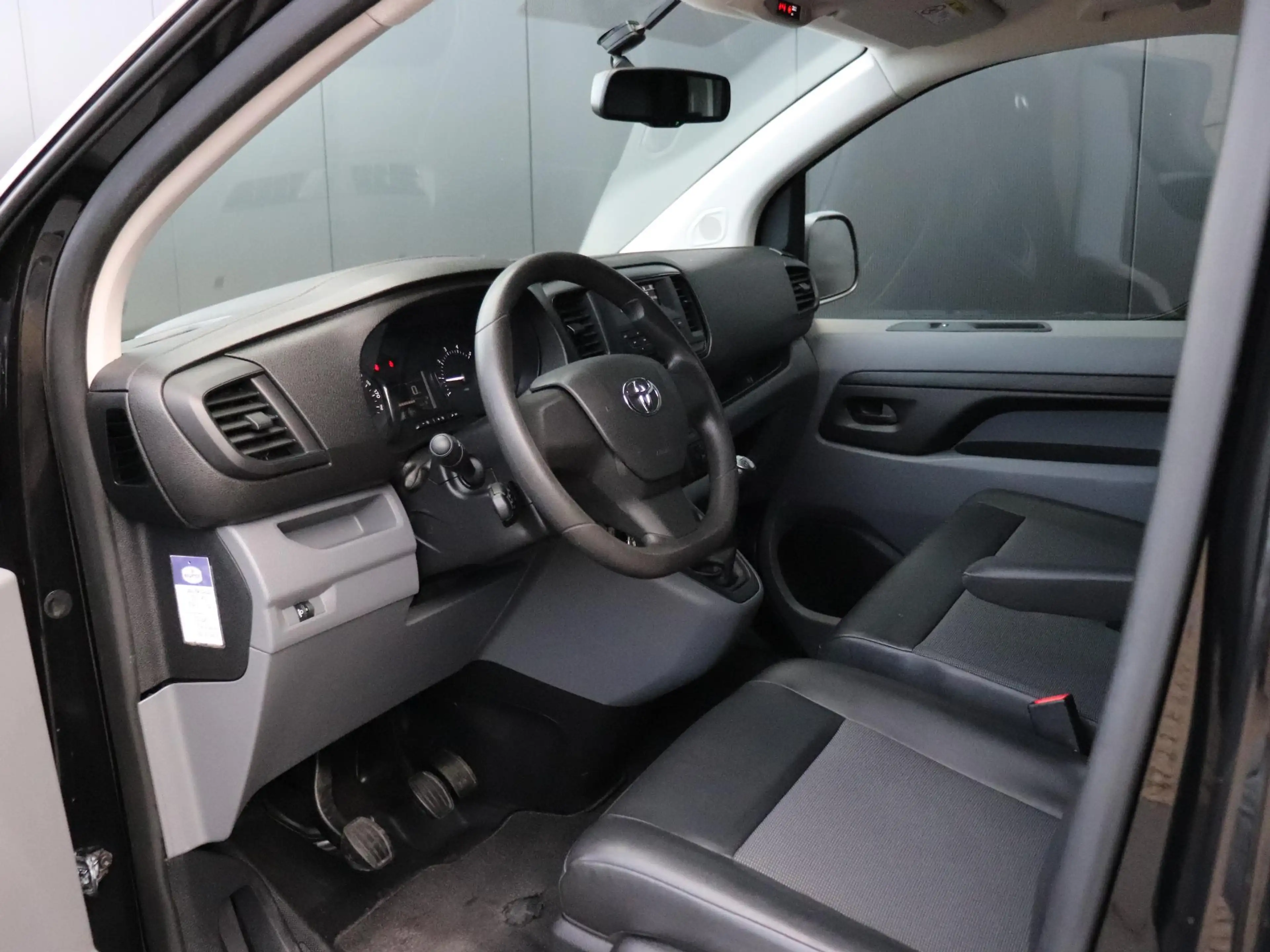 Toyota Proace Compact 1.6 D-4D Cool Comfort | TREKHAAK | CAMERA — photo 6