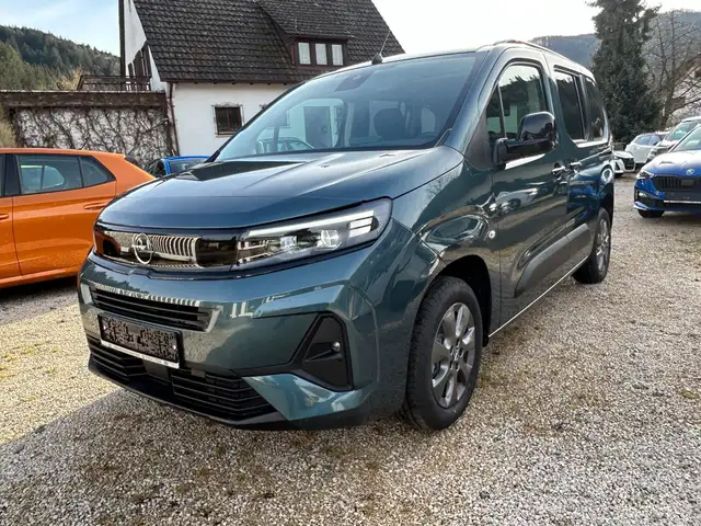 Opel Combo Life Edition Style SHZ,LED,Kamera,Alu,App