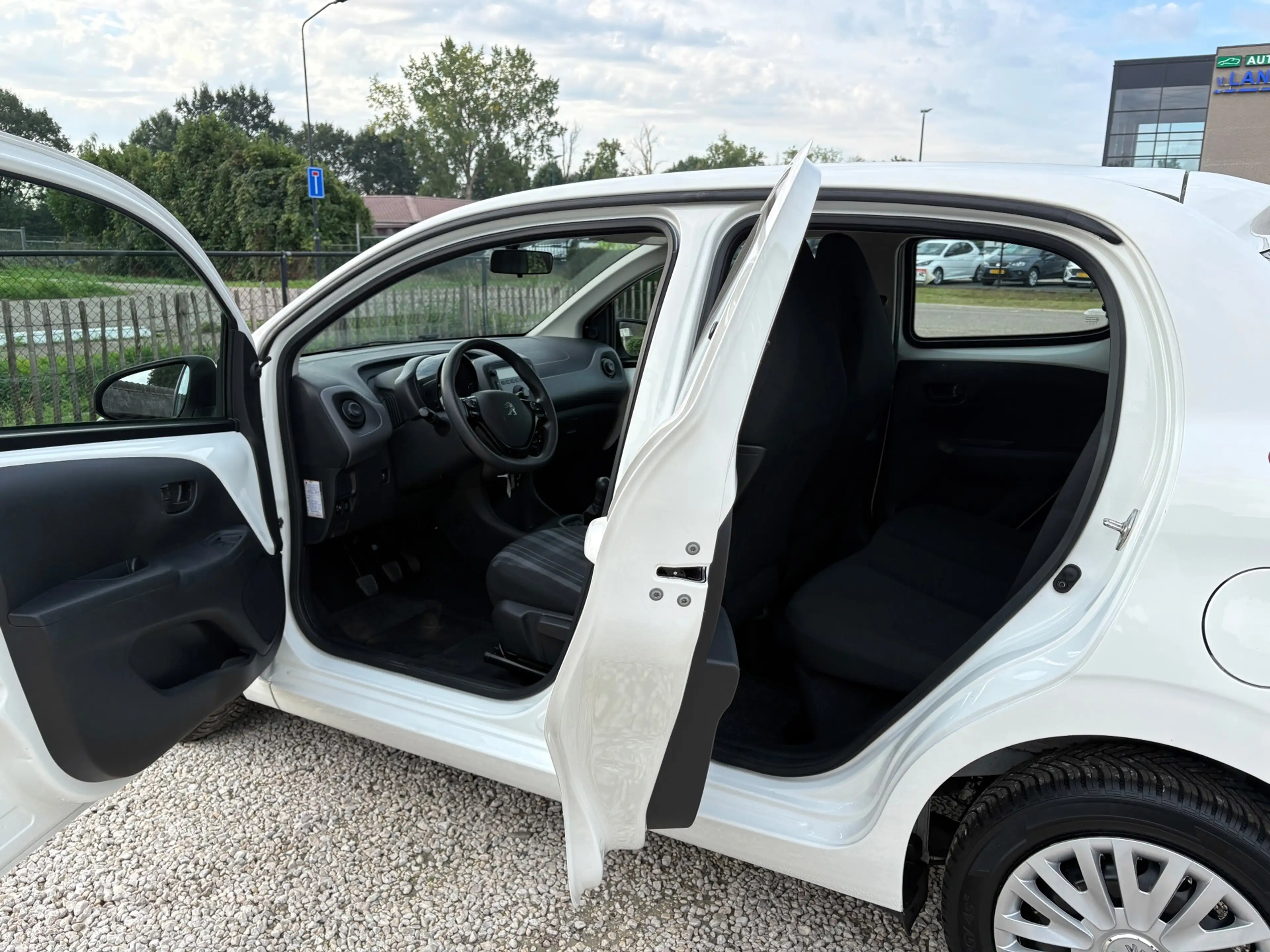 Peugeot 108 1.0 e-VTi Active Airco, NAP! — photo 8