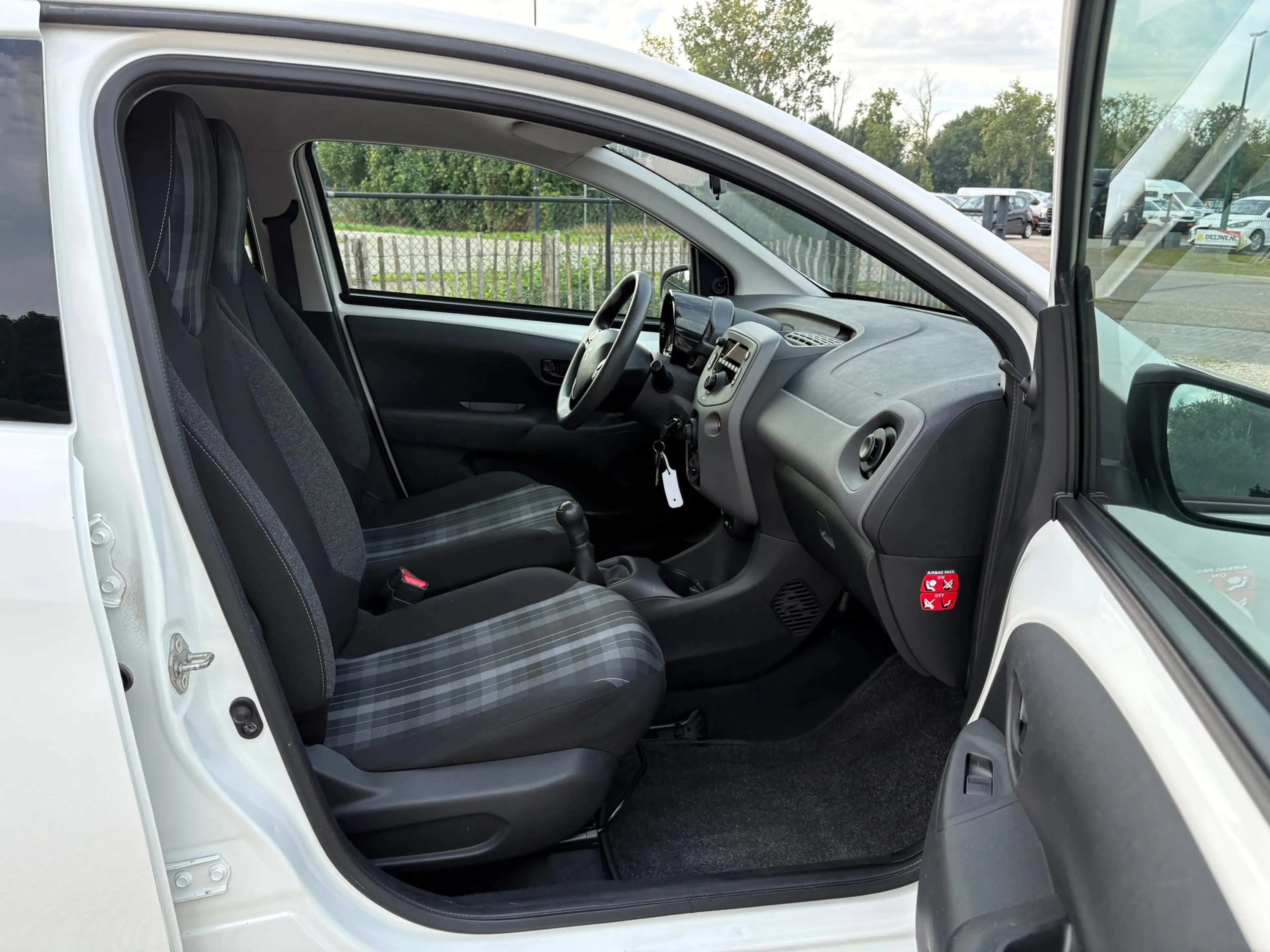 Peugeot 108 1.0 e-VTi Active Airco, NAP! — photo 22