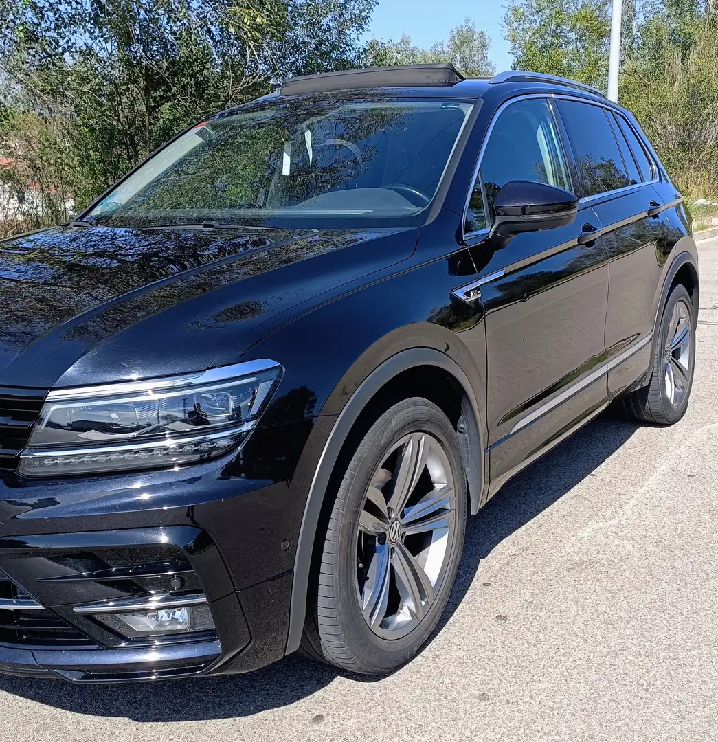Volkswagen Tiguan Tiguan 2.0TDI Sport 4Motion DSG 110kW Sport Negro - 1