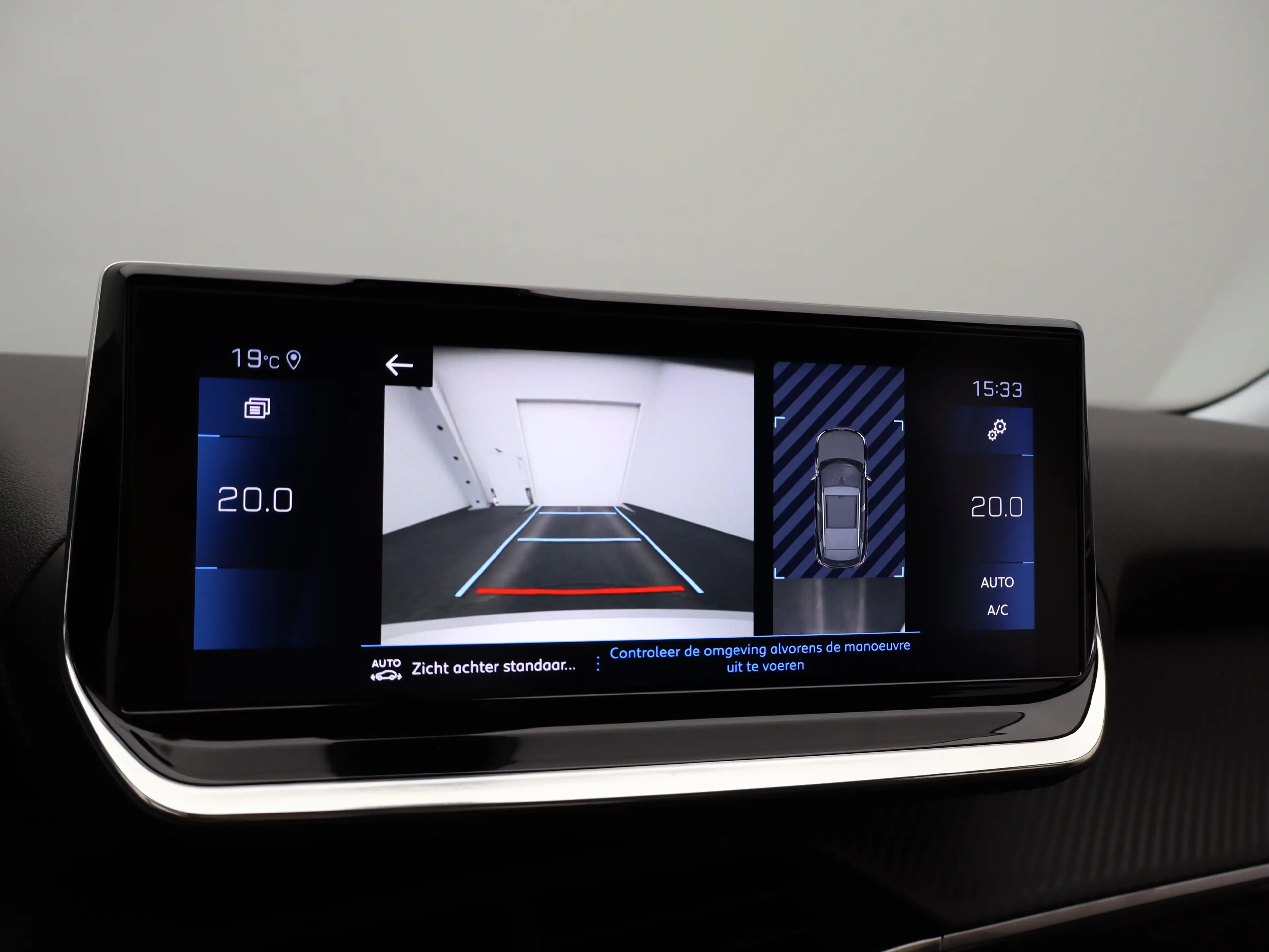 Peugeot 2008 1.2 PureTech Allure Pack Parkeensensoren | Apple C — photo 32