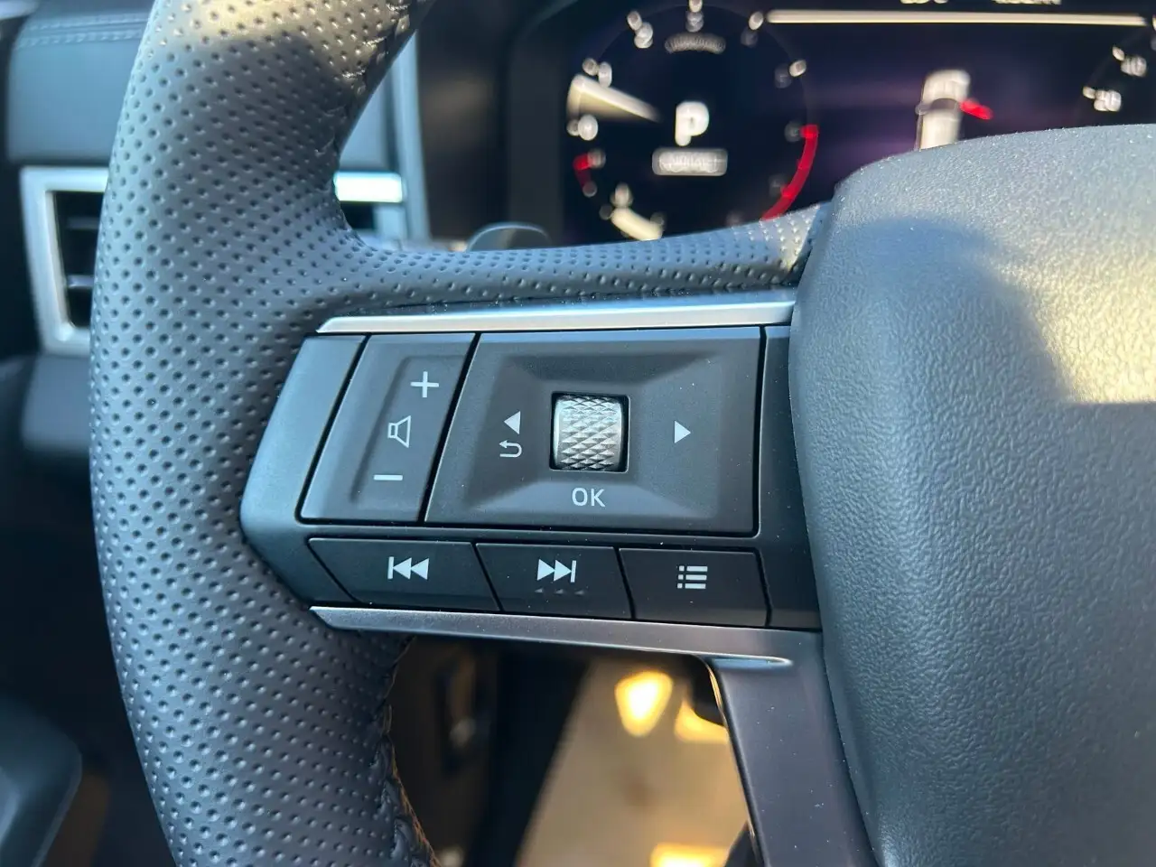 Mitsubishi Outlander снимка Mitsubishi Outlander