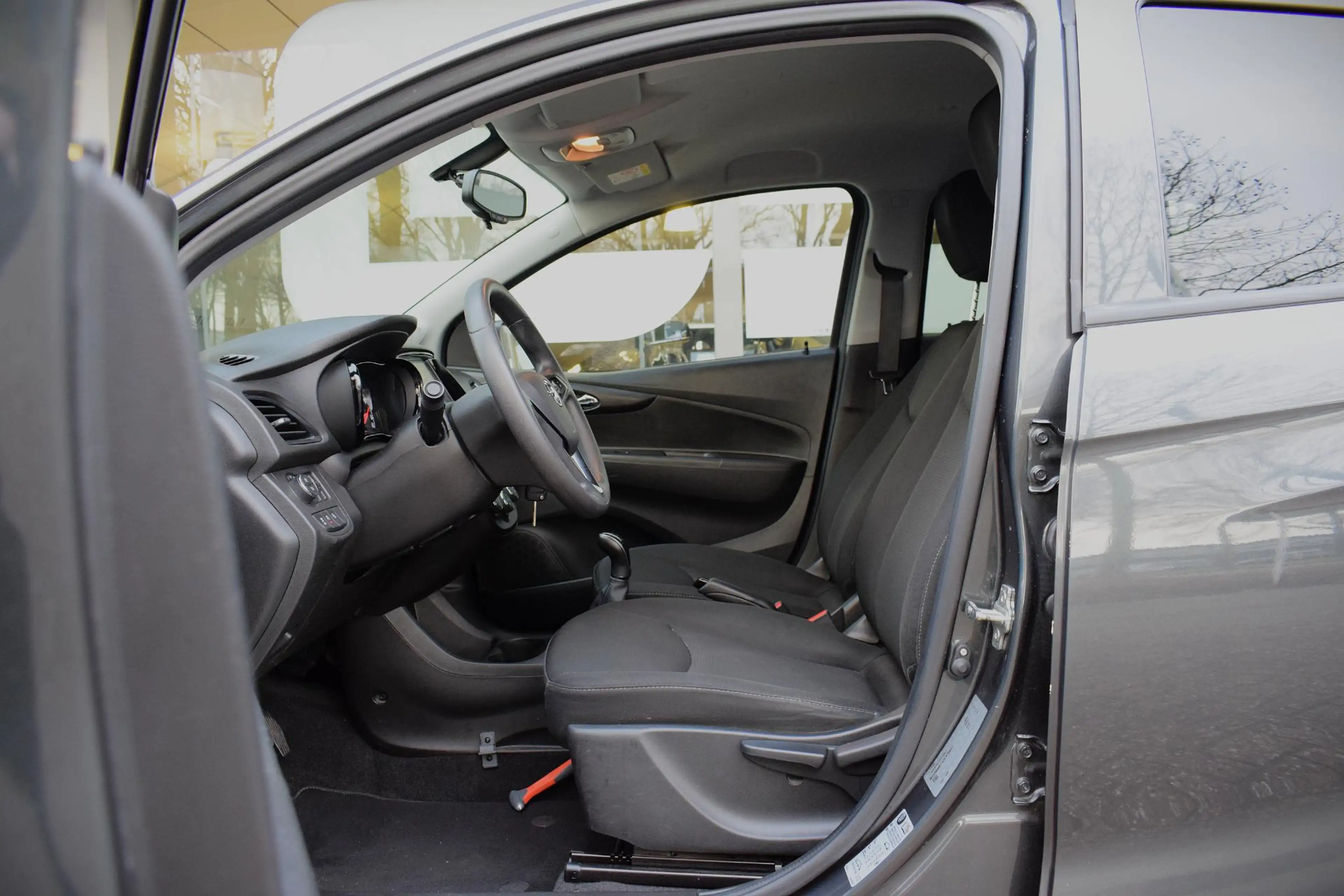 Opel Karl 1.0 Rocks Online Edition NAV|DAB|PDC|CRUIS|CARPLAY — photo 4