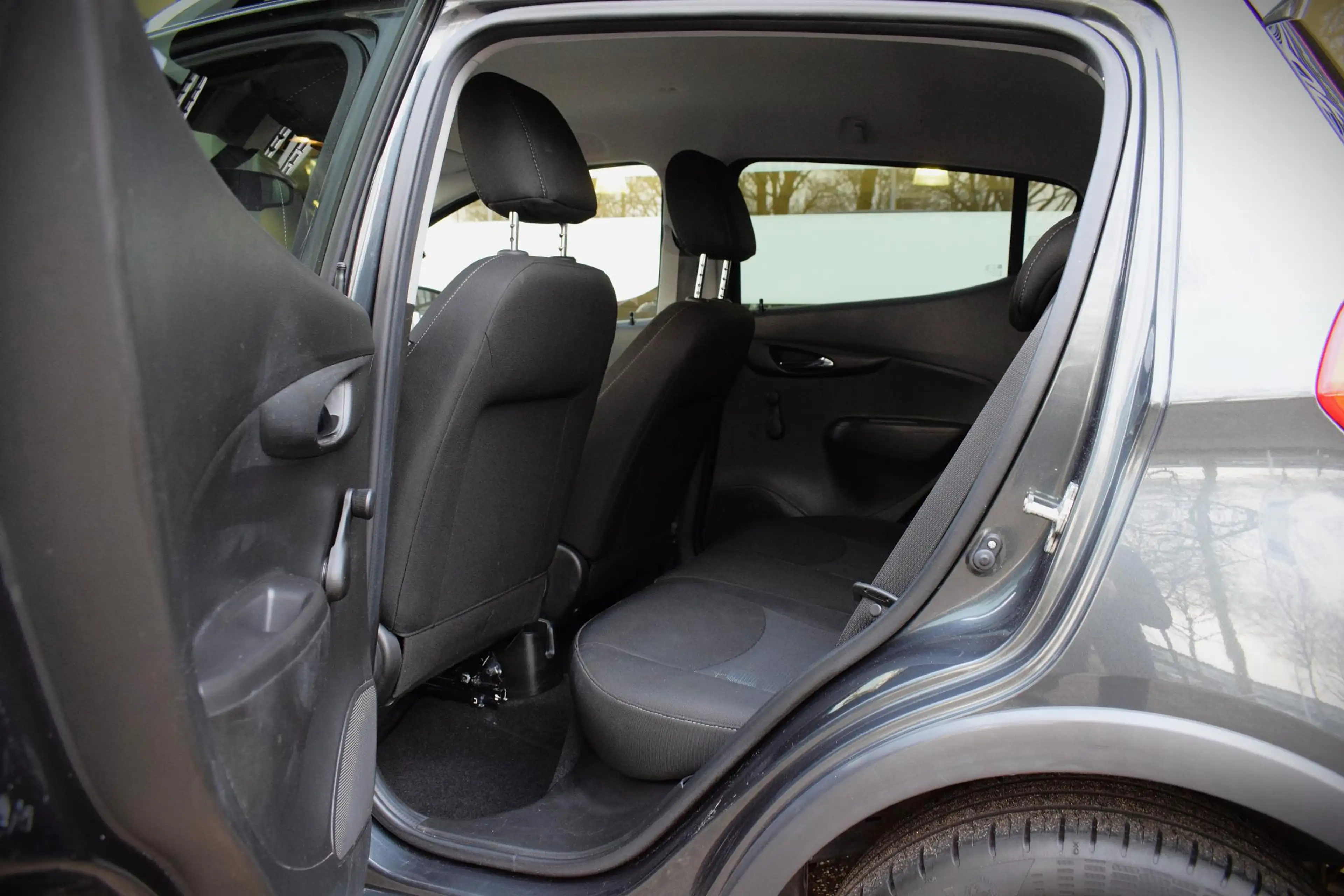 Opel Karl 1.0 Rocks Online Edition NAV|DAB|PDC|CRUIS|CARPLAY — photo 5
