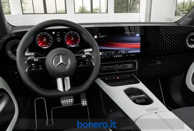 Mercedes-Benz GLB view 5