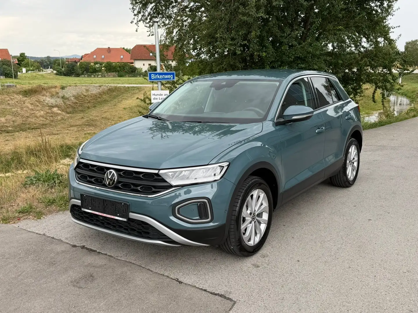 Volkswagen T-Roc Friends TSI Blau - 1