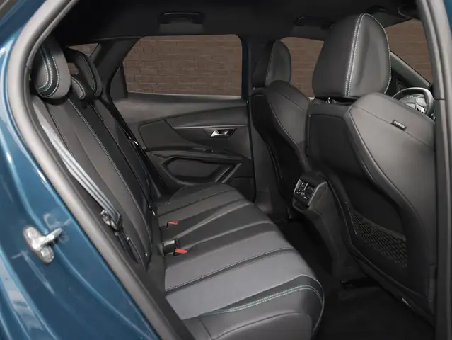 Peugeot 3008 view 10