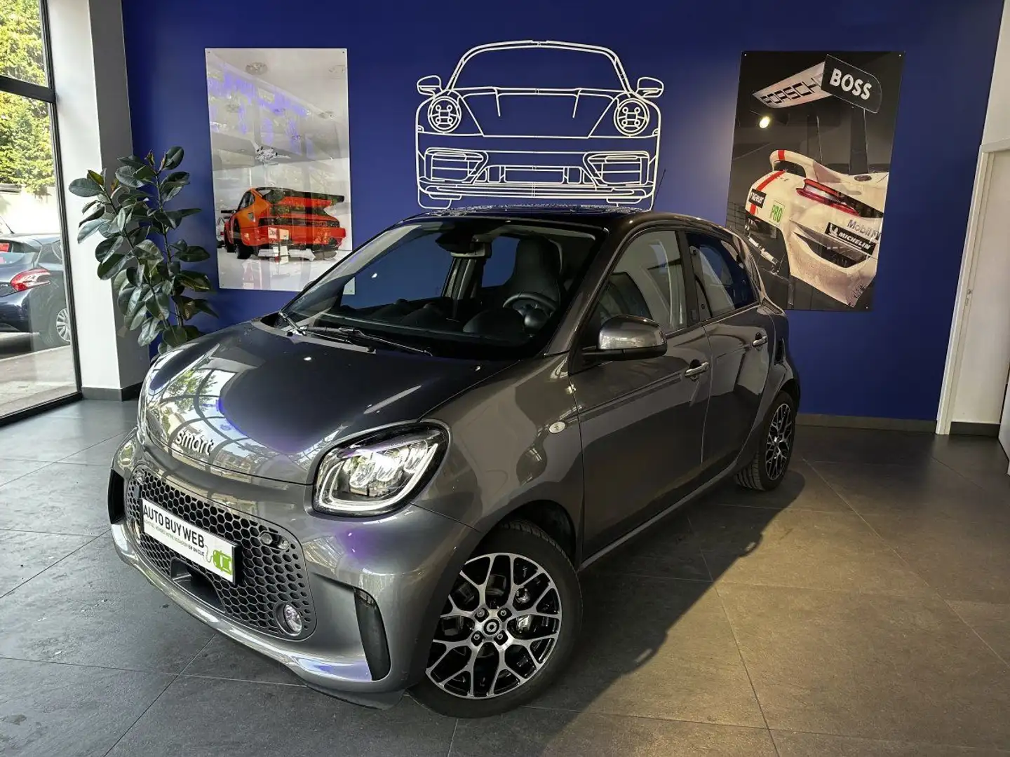 smart forFour EQ 82 ch PRIME Première main / Française / toit pa Gris - 1