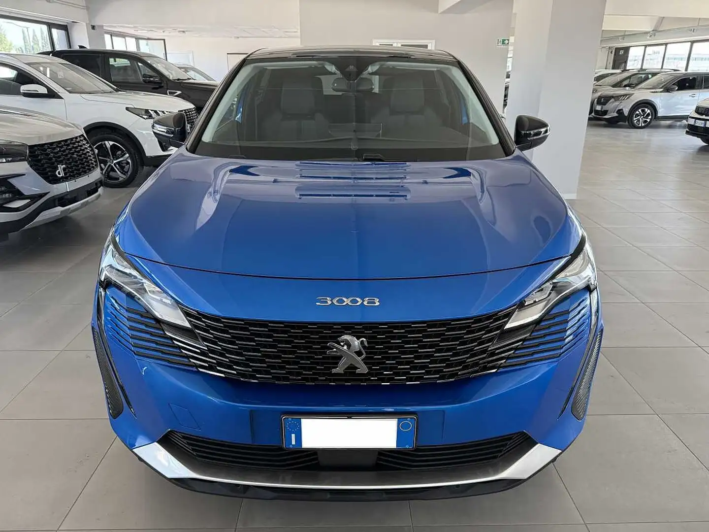 Peugeot 3008 1.5 BlueHDi 130 CV EAT8 Allure Pack Blauw - 2