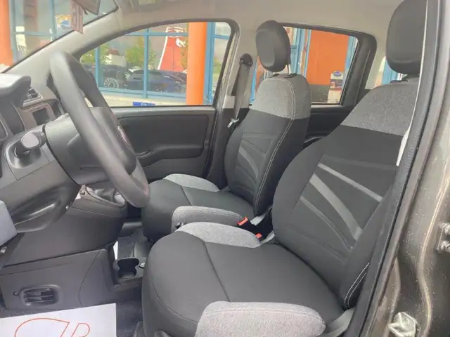 Fiat Panda view 3