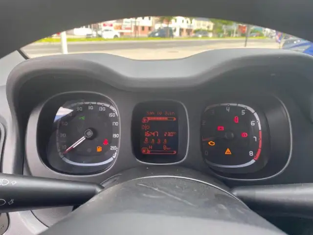 Fiat Panda view 11