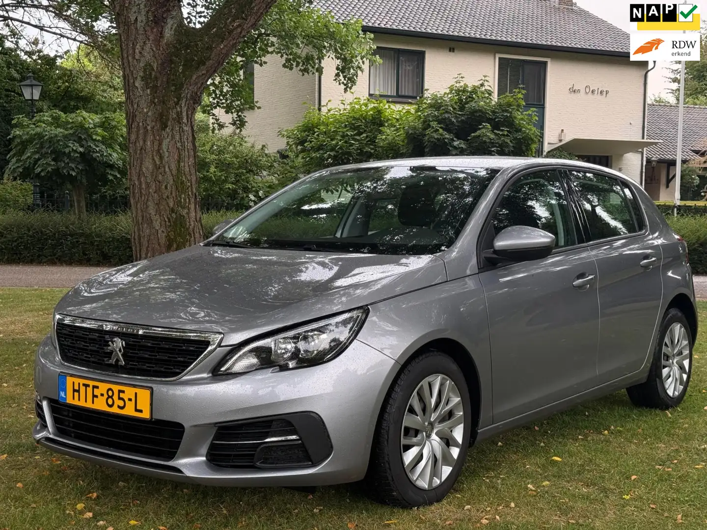 Peugeot 308 1.5 BlueHDi Blue Lease Apple Carplay PDC Dealer ON Grijs - 1