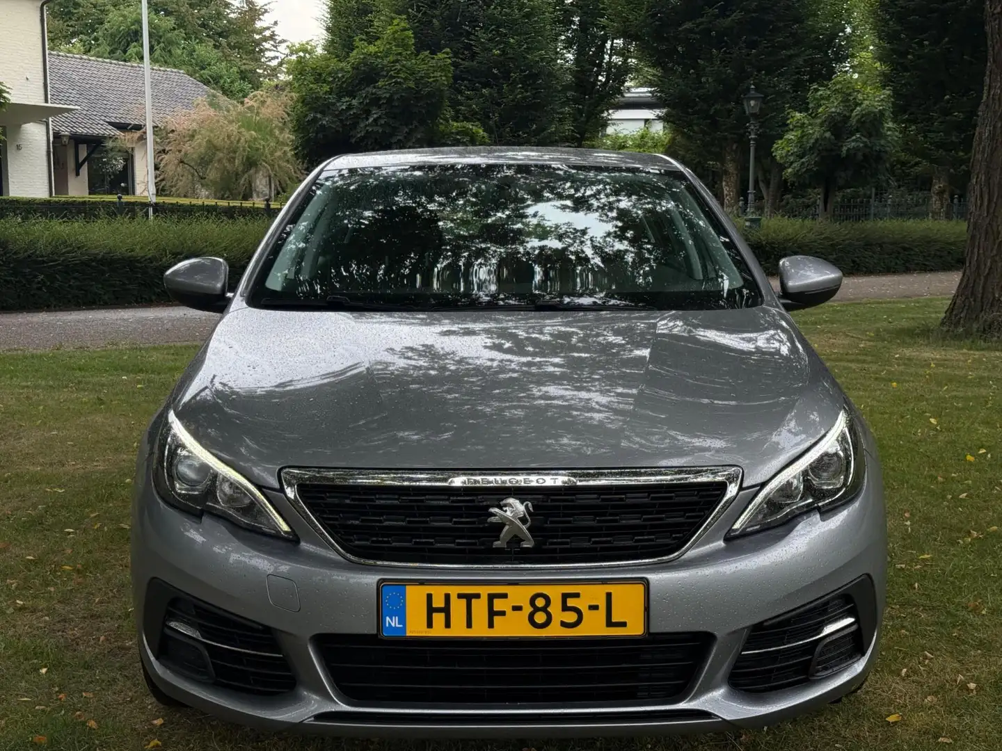 Peugeot 308 1.5 BlueHDi Blue Lease Apple Carplay PDC Dealer ON Grijs - 2