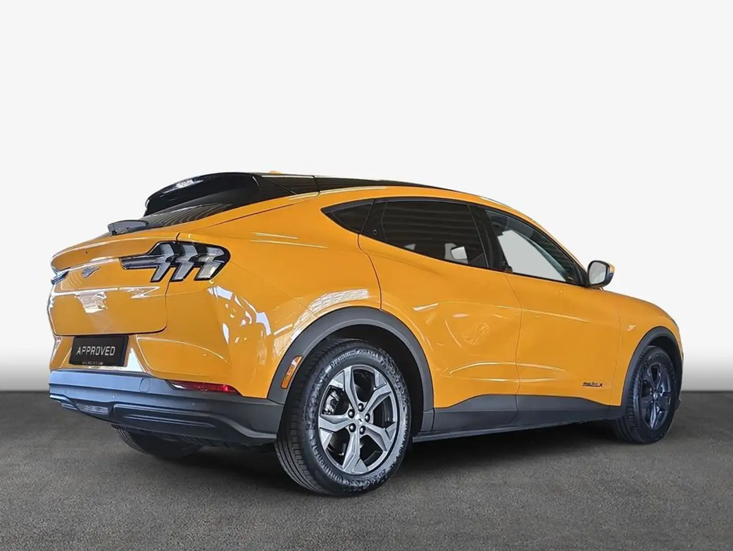 Ford Mustang Mach-E Narancs - 2