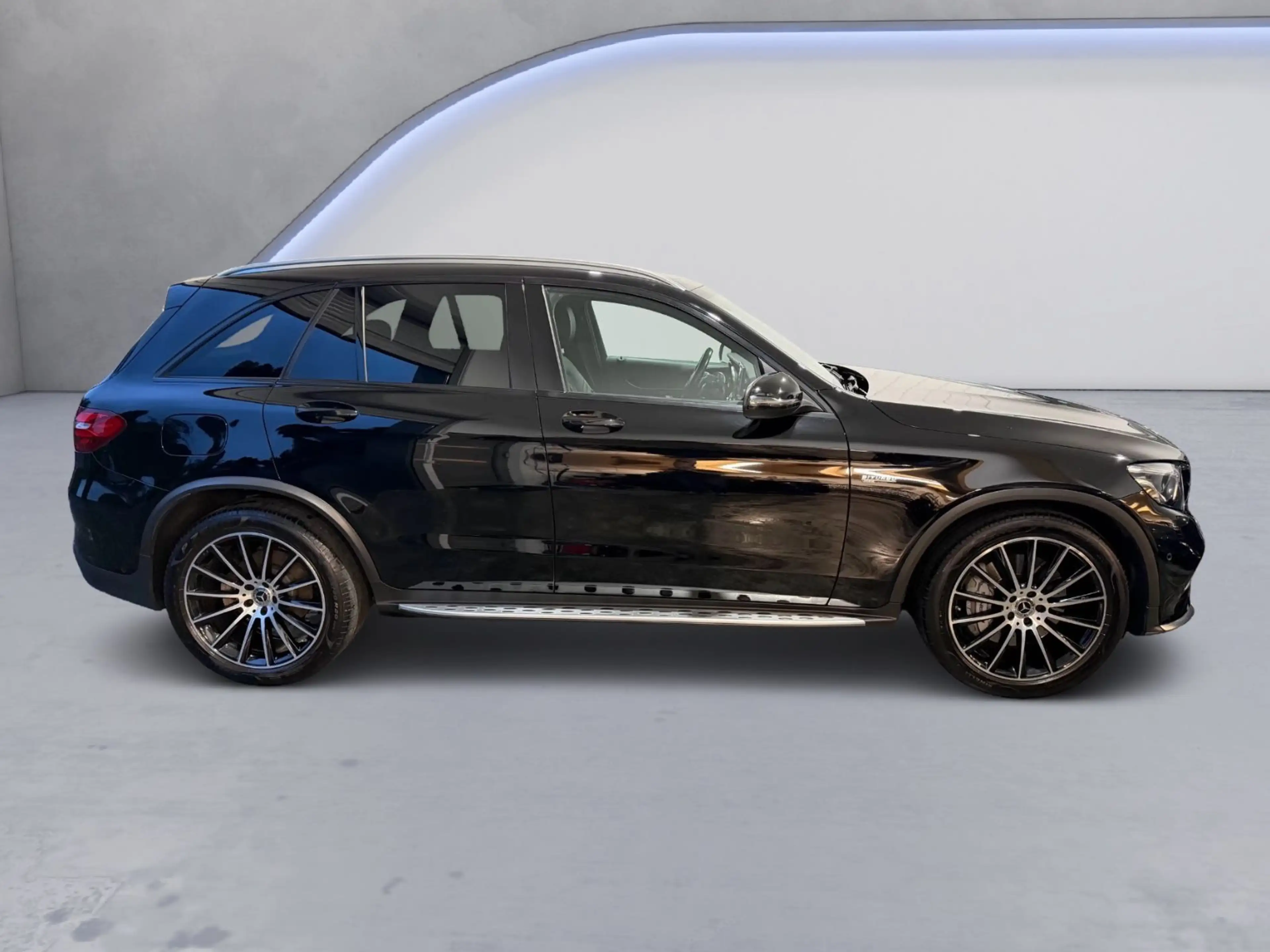 Mercedes-Benz GLC 43 AMG 4Matic+Burmester+LED+AHK+SHZ+20"+ — photo 6
