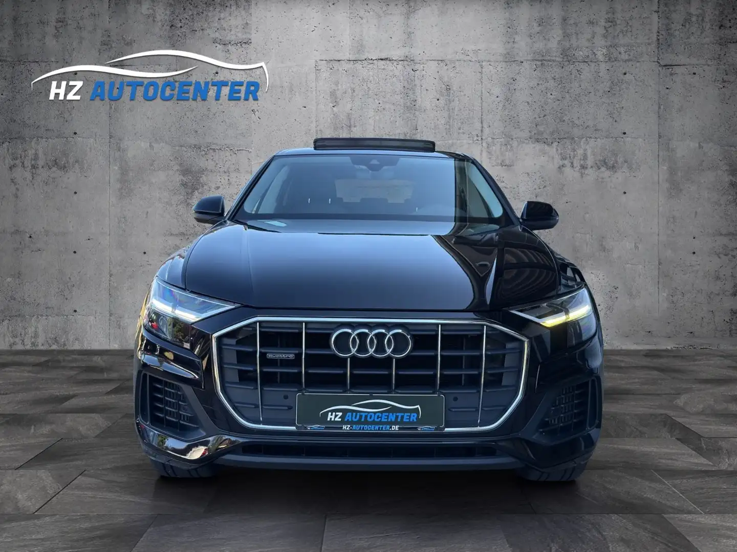 Audi Q8 55 TFSI quattro*PANO*LED*APPLE*KAMERA*NAV*21" Black - 2