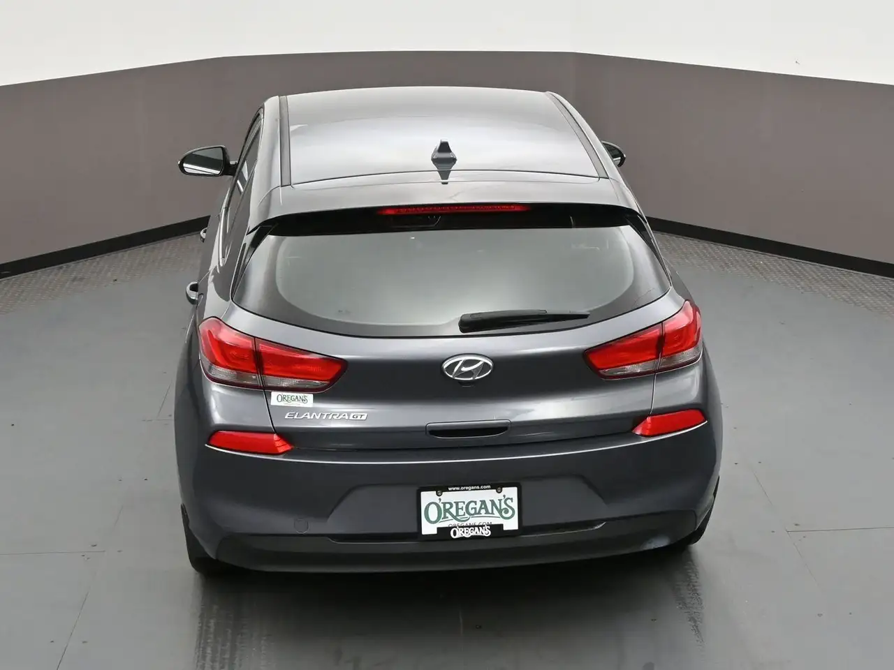 Hyundai ELANTRA photo Hyundai ELANTRA