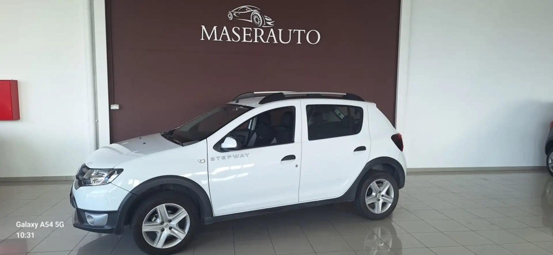 Dacia Sandero 0.9 TCE Stepway 90 Blanco - 1