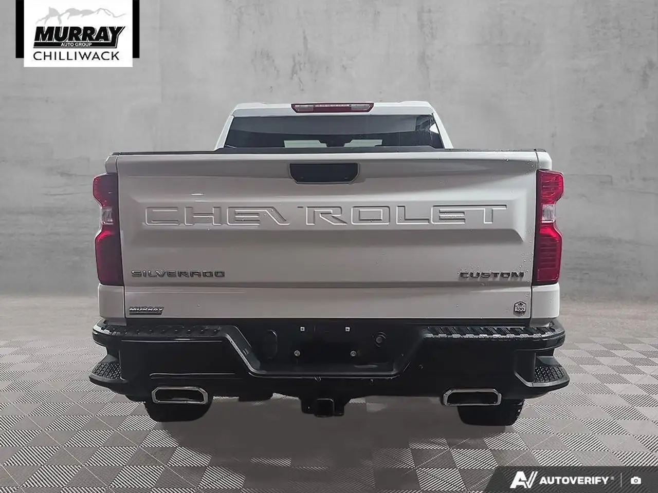 Chevrolet Silverado 1500 снимка Chevrolet Silverado 1500