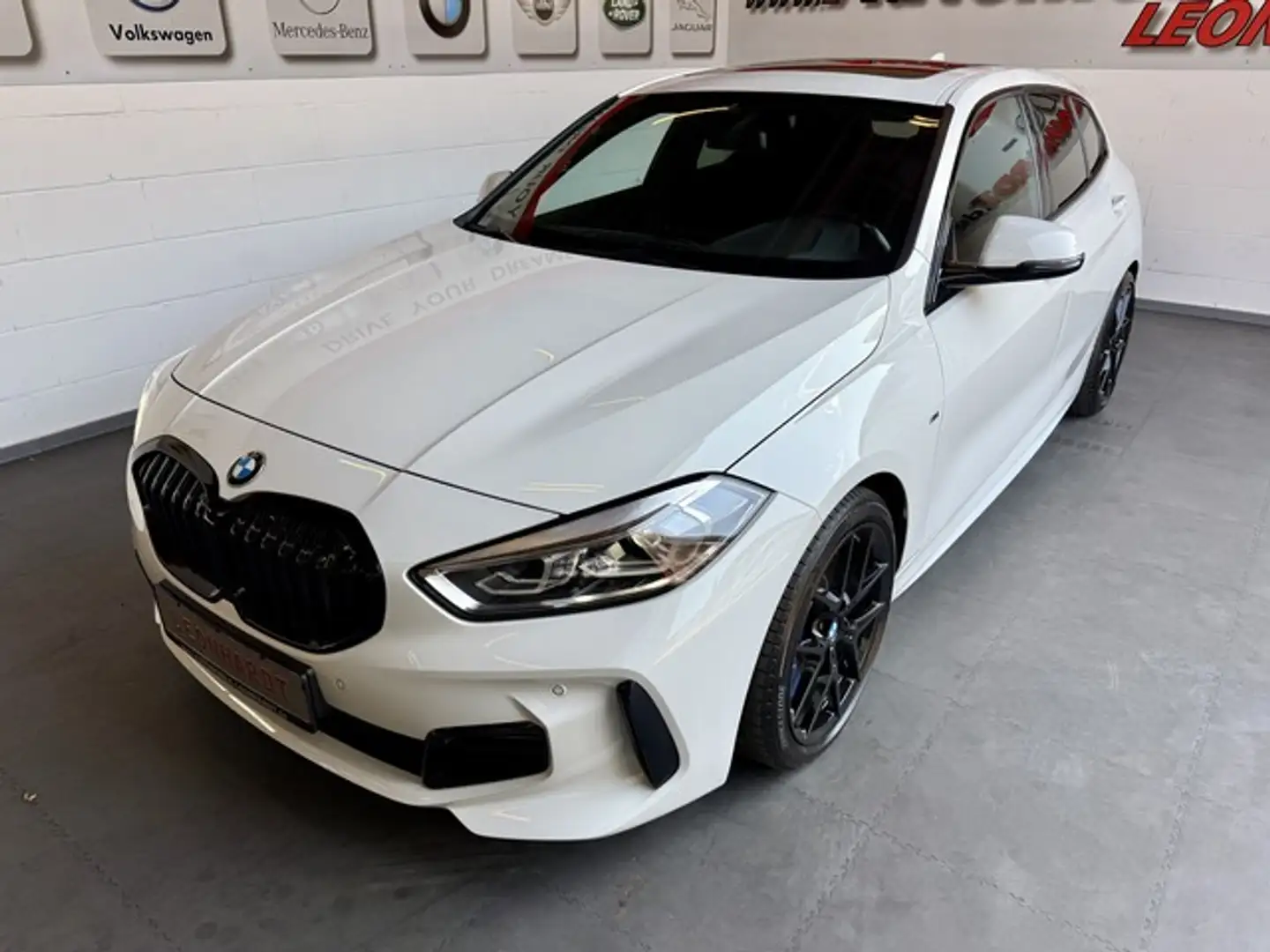 BMW 120 i M Sport *M-Paket*Live Cockpit Pro*2.Hand** Weiß - 1
