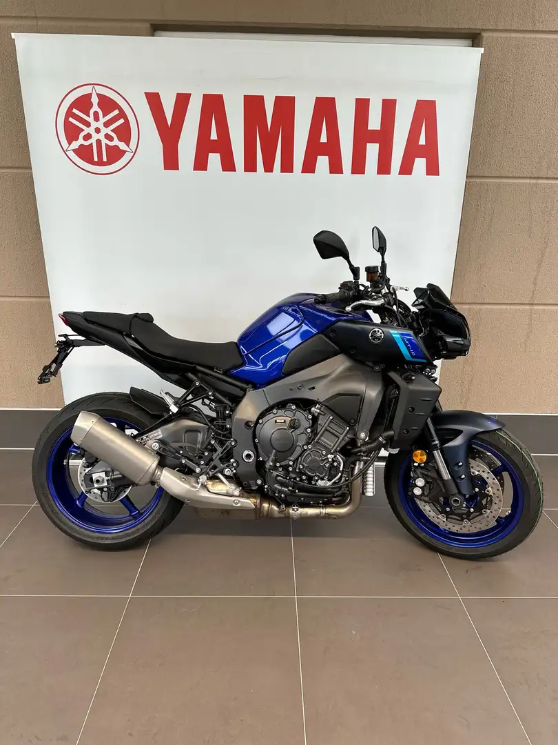 Yamaha MT-10 Modell 2023 Rizoma plava - 1