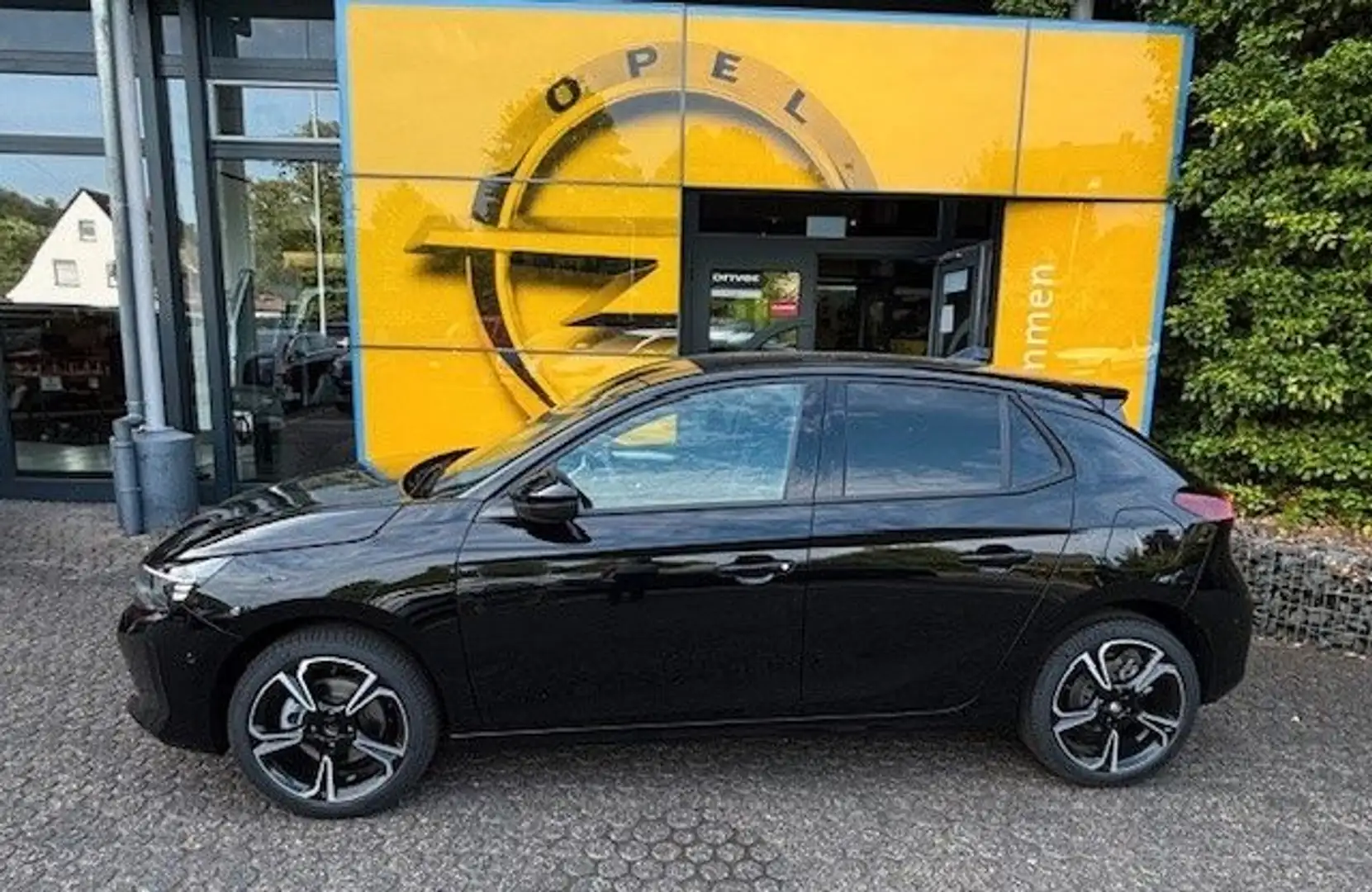 Opel Corsa F GS 101PS Zwart - 2