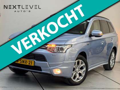 Mitsubishi Outlander 2.0 PHEV Instyle Schuifdak Trekhaak Camera