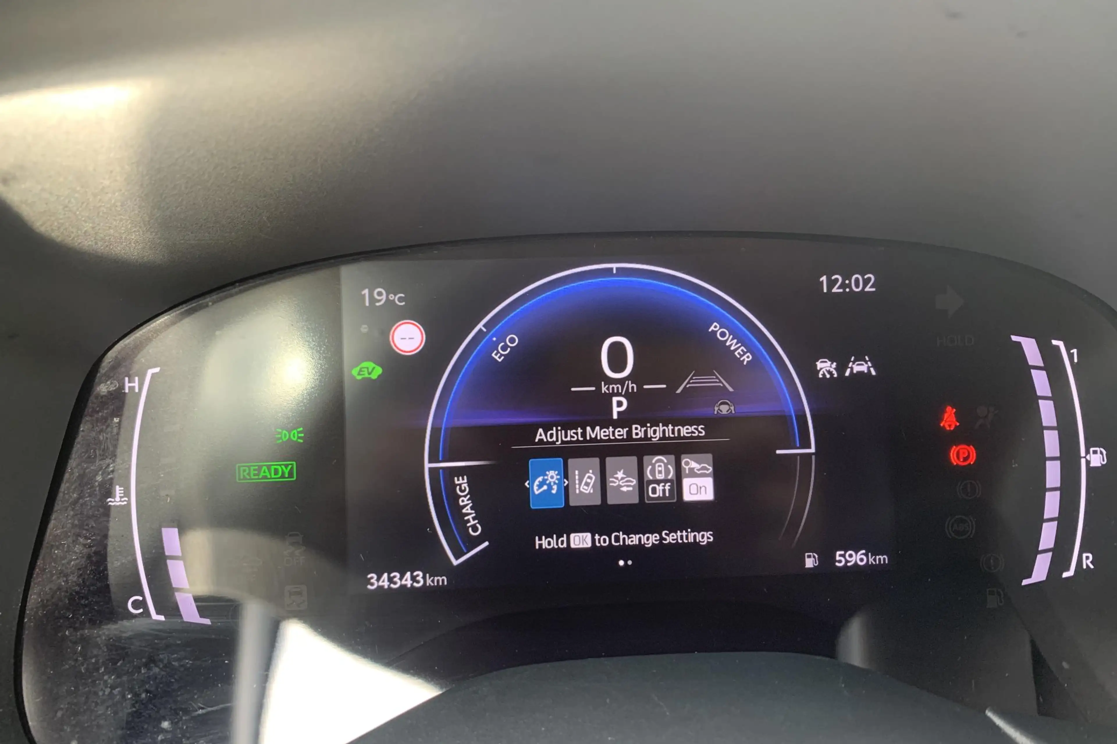 Toyota Aygo X Hybrid 115 play Camera / Apple Carplay / Android A — photo 10