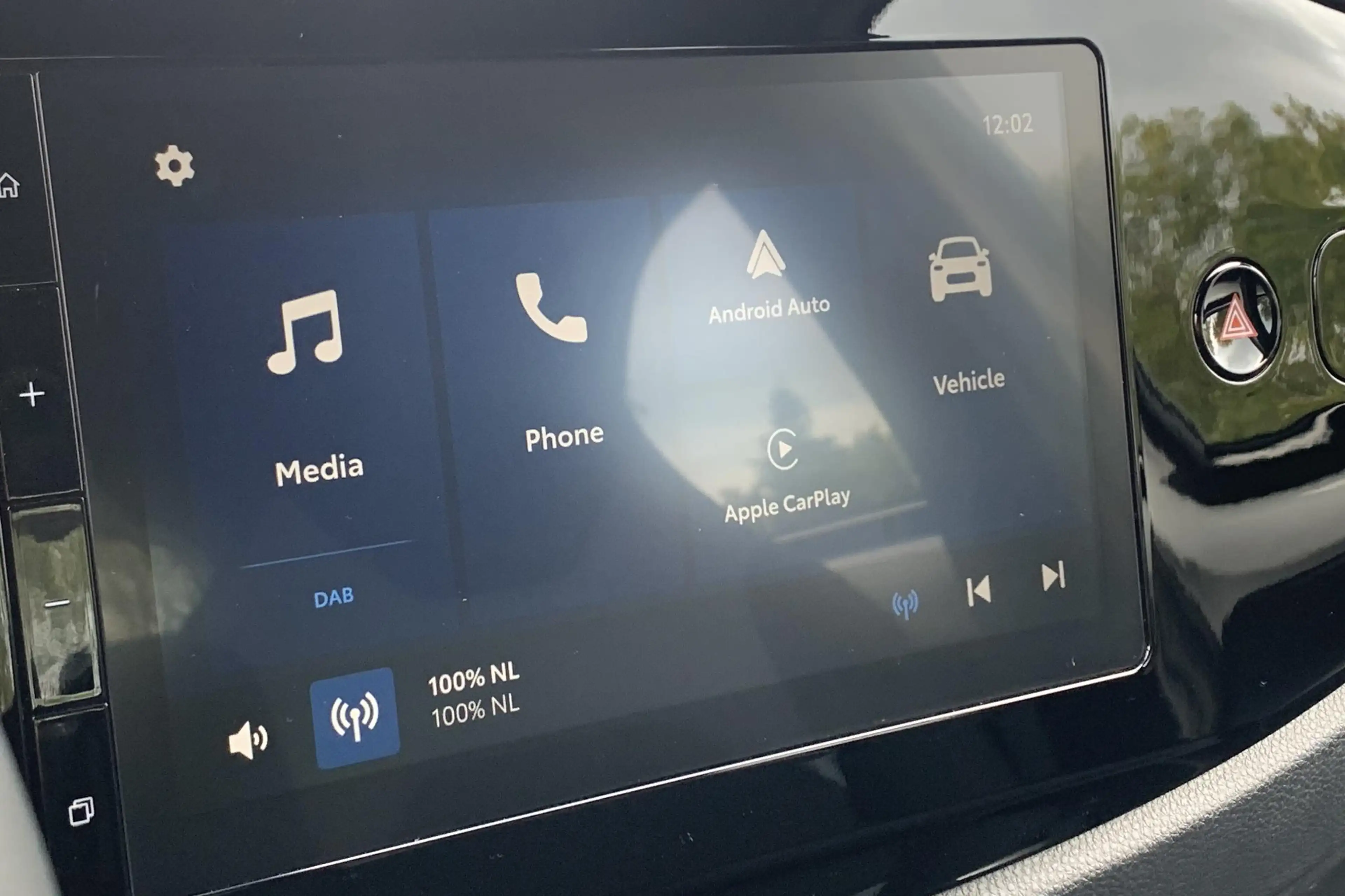 Toyota Aygo X Hybrid 115 play Camera / Apple Carplay / Android A — photo 12