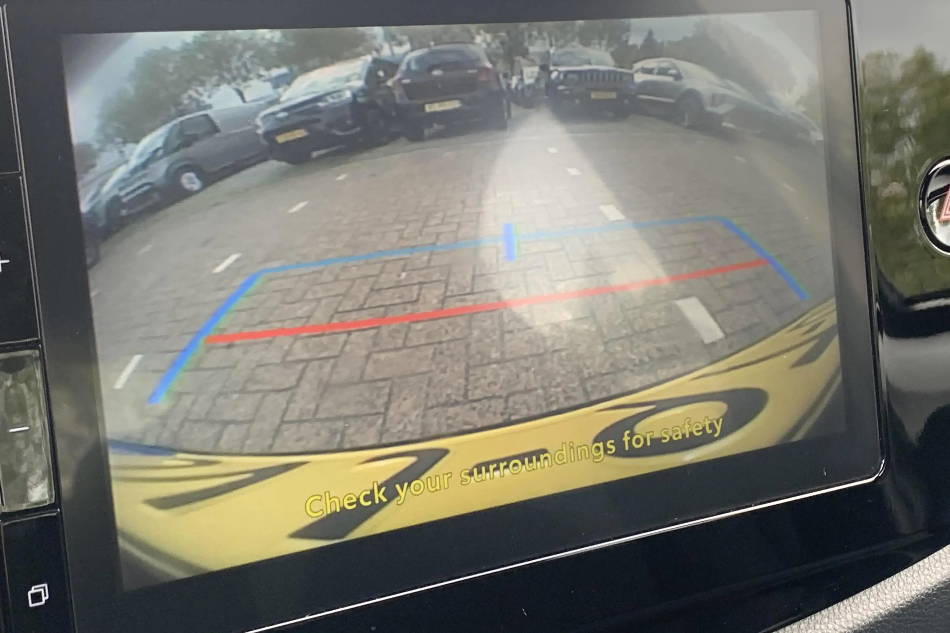 Toyota Aygo X Hybrid 115 play Camera / Apple Carplay / Android A — photo 13