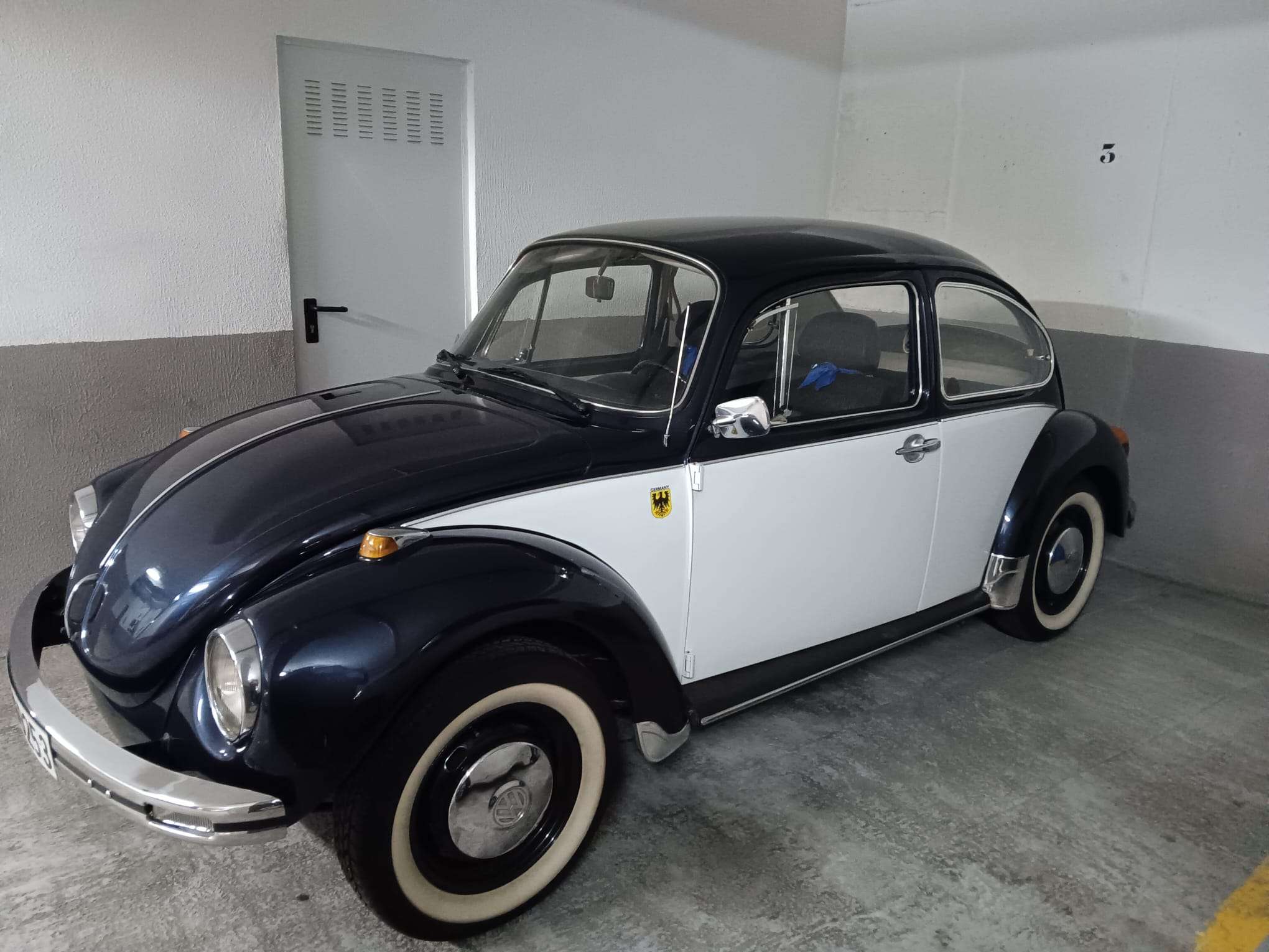 Volkswagen Beetle Beetle 2.0 - foto 1